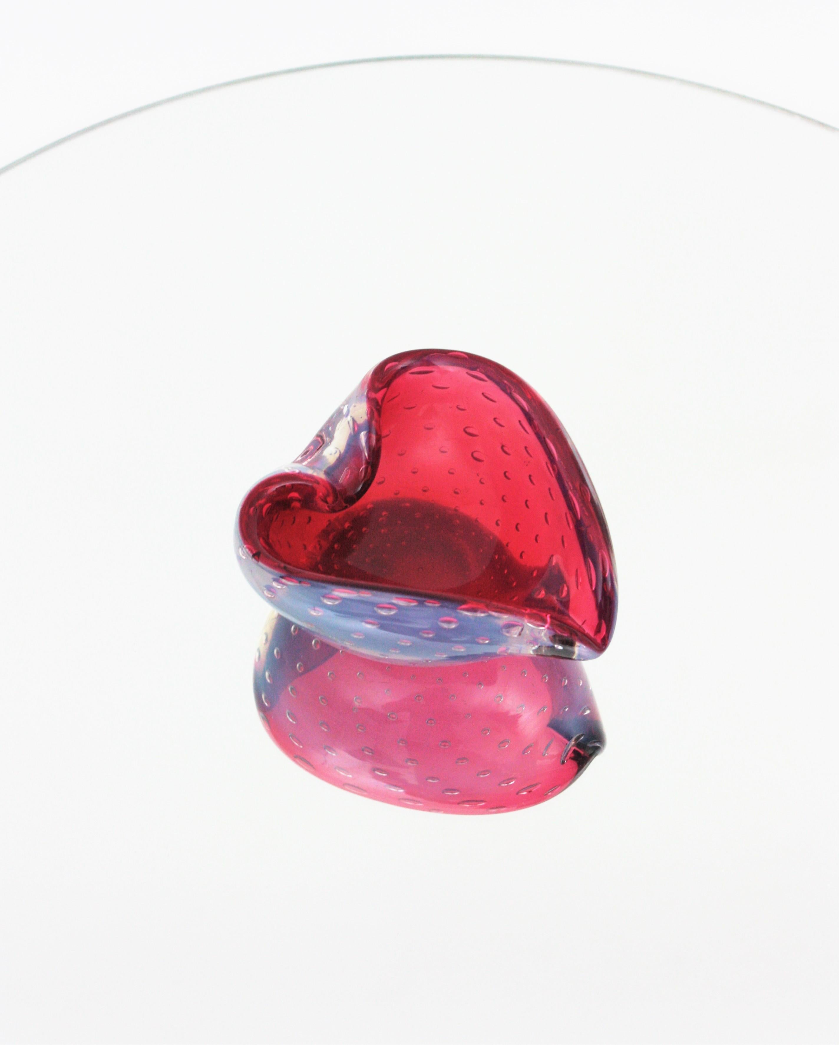 Italian Seguso Murano Pink White Opalescent Art Glass Heart Bowl, 1950s For Sale