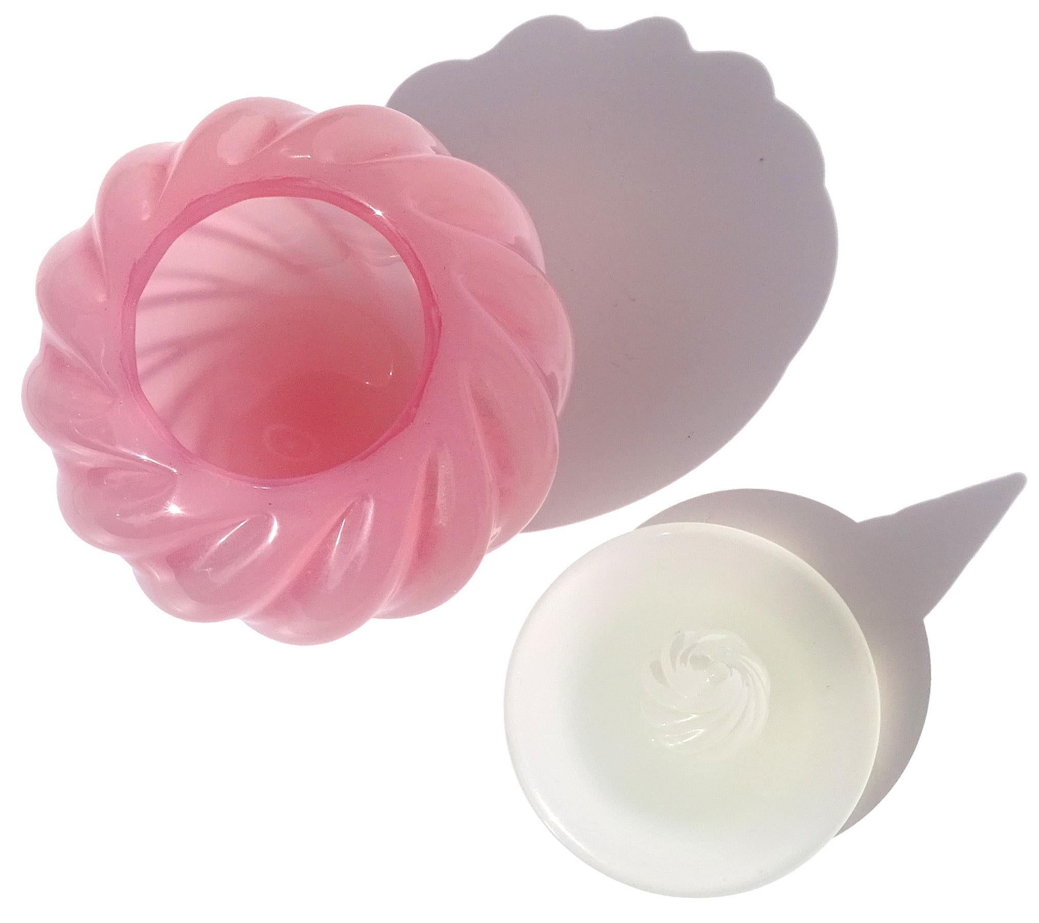 20th Century Seguso Murano Pink White Opalescent Italian Art Glass Vanity Powder Box Jar
