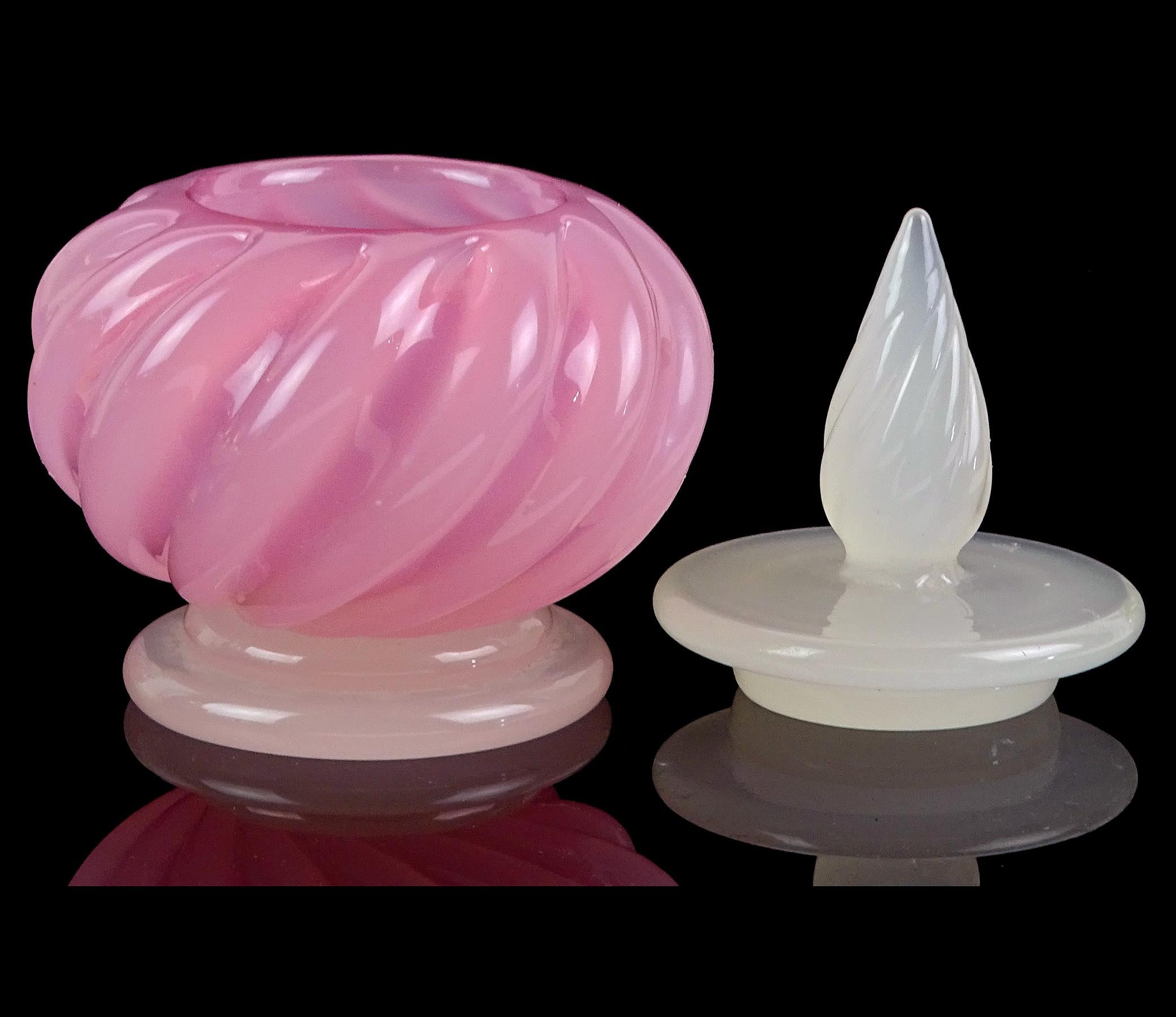 Hand-Crafted Seguso Murano Pink White Opalescent Italian Art Glass Vanity Powder Box Jar
