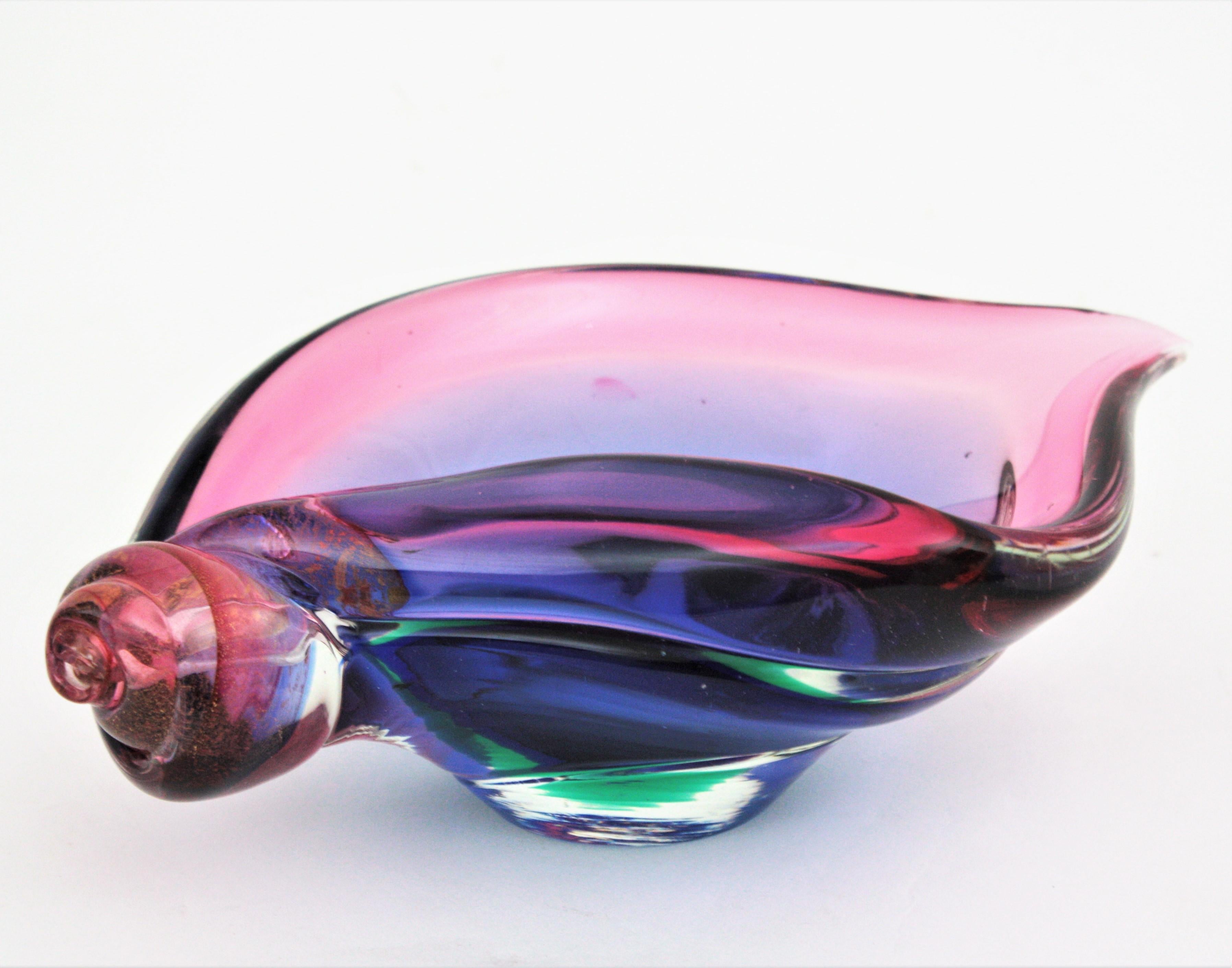 20th Century Seguso Murano Purple Blue Pink Glass Shell Centerpiece Bowl with Gold Flecks For Sale