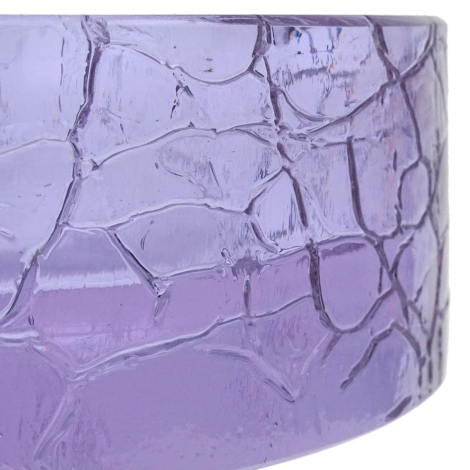 Hand-Crafted Seguso Murano Purple Lavender Alexandrite Italian Art Glass Crackle Surface Bowl