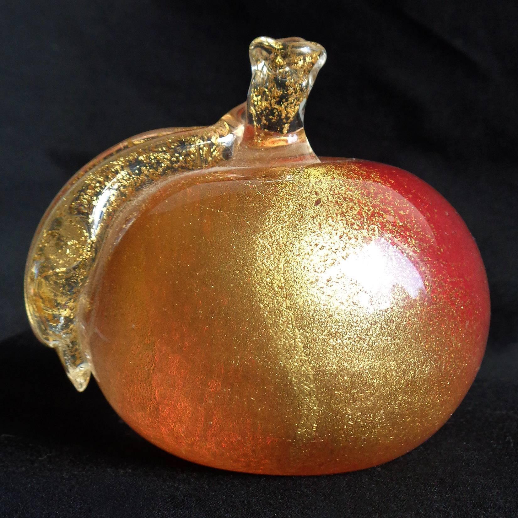 Mid-Century Modern Seguso Murano Red Gold Flecks Italian Art Glass Pear Dish Apple Paperweight Set For Sale