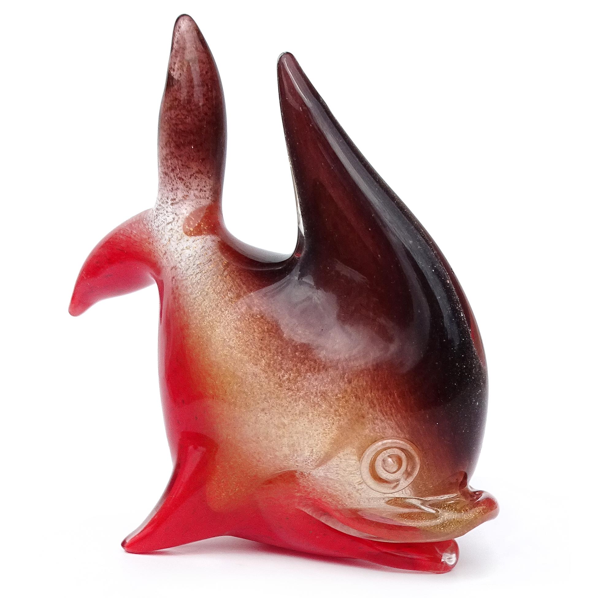 Fatto a mano Scultura di pesce in vetro artistico italiano Seguso Murano rosso oro a macchie viola Pulveri in vendita
