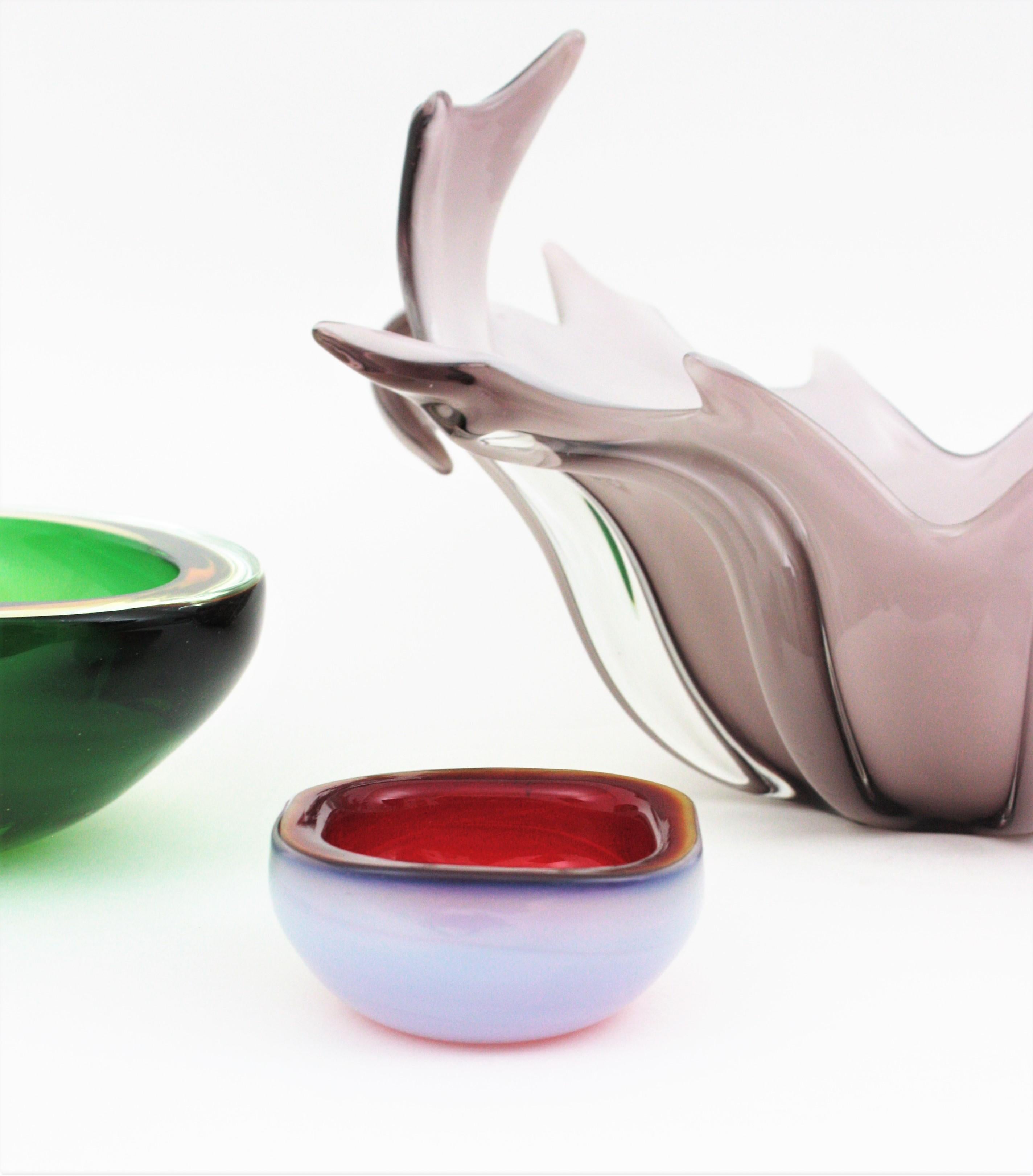 Italian Seguso Murano Red White Opalescent Geode Art Glass Bowl For Sale