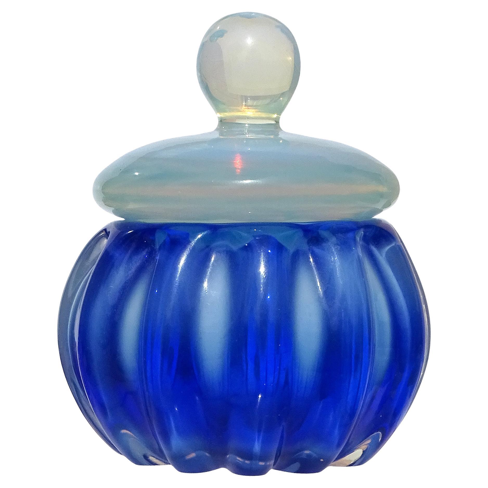 Seguso Murano Sapphire Fiery Opal White Vidrio de Arte Italiano Tarro de Polvo para Tocador