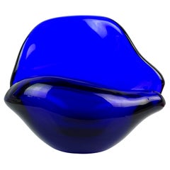 Seguso Murano Signed Cobalt Blue Italian Art Glass Conch Seashell Sculpture Bowl