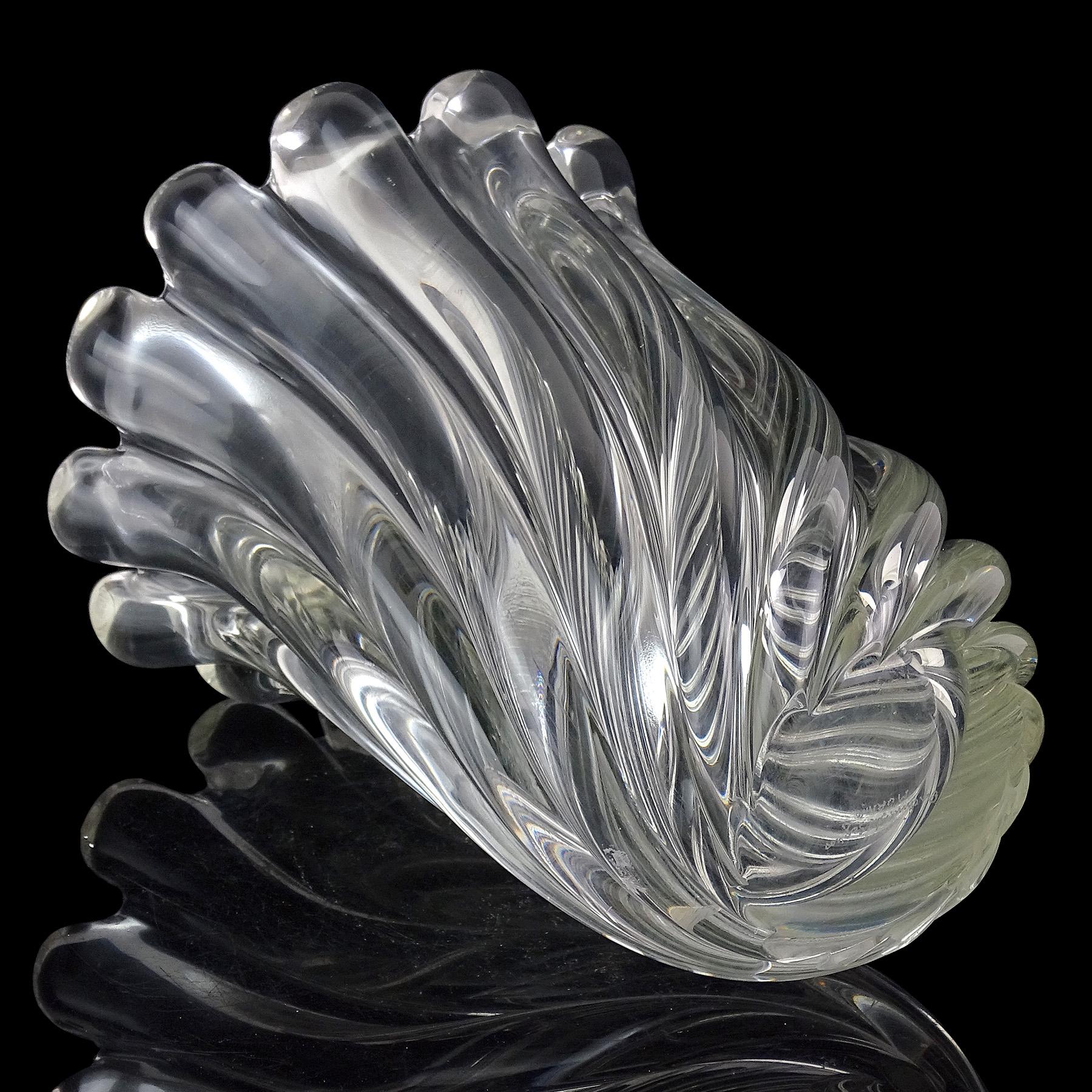 Seguso Murano Signed Crystal Clear Ribbed Surface Italian Art Glass Flower Vase In Good Condition In Kissimmee, FL