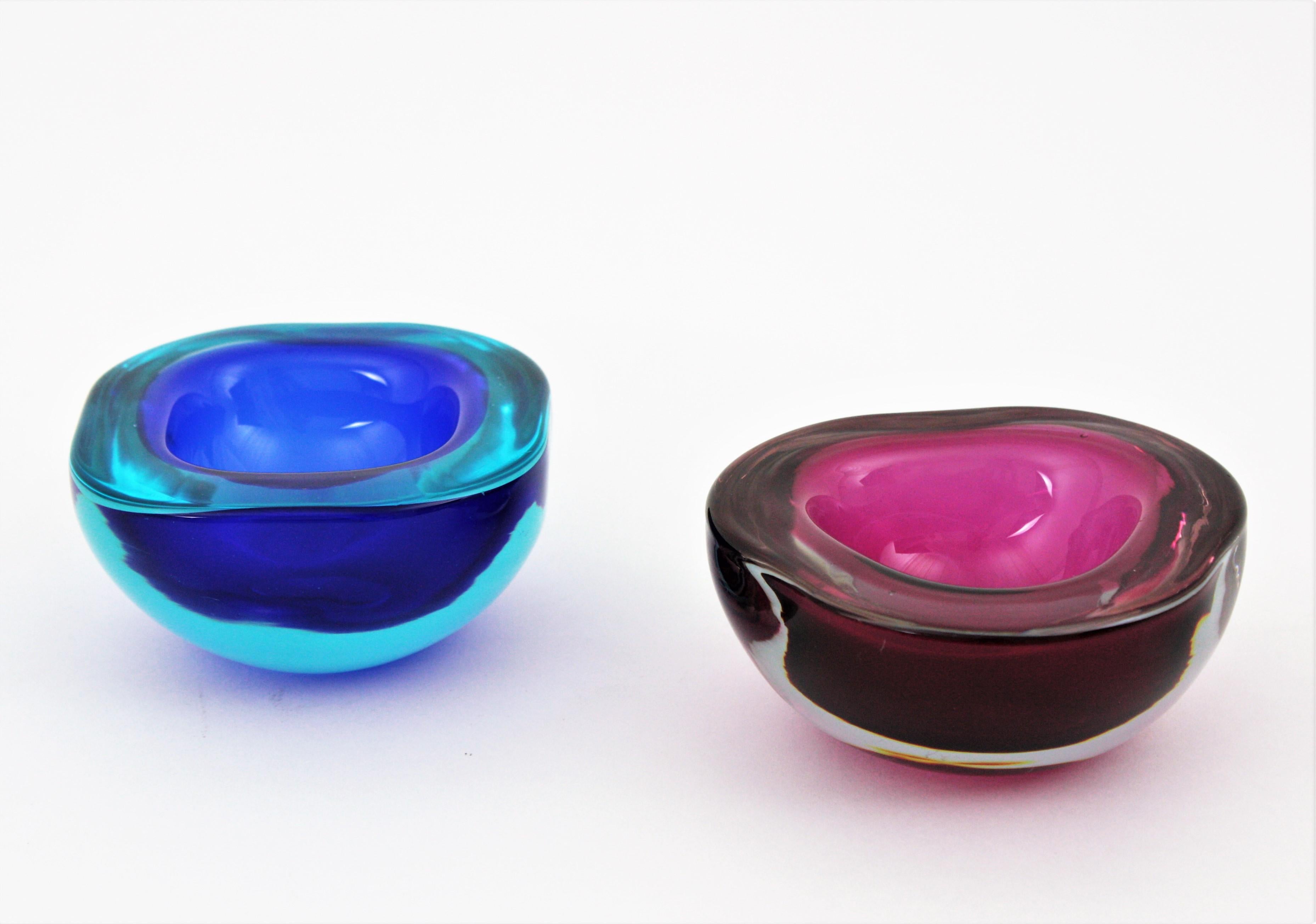 Seguso Murano Sommerso en verre bleu clair carré Geode Art Glass Bowl en vente 4