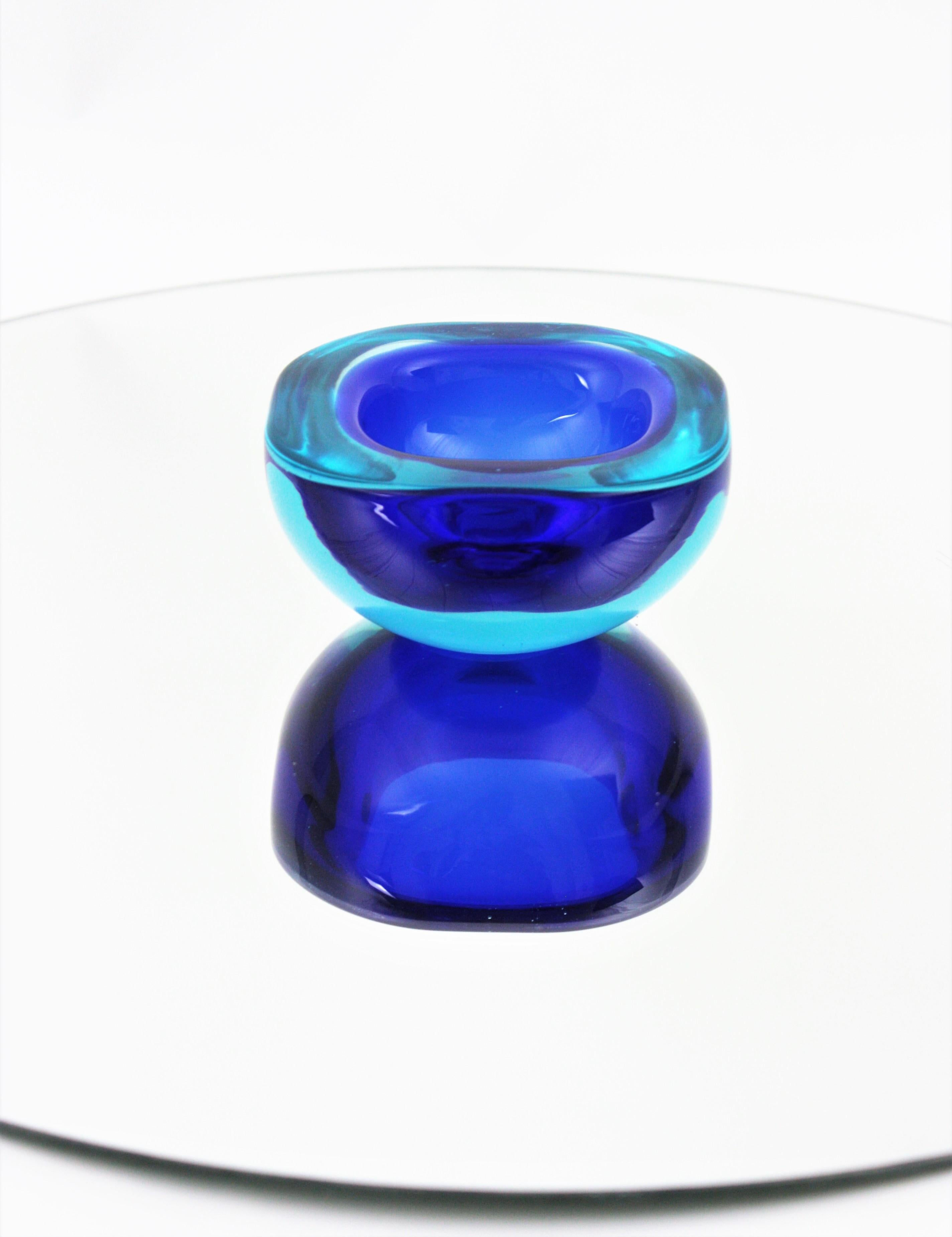 Mid-Century Modern Seguso Murano Sommerso Blue Clear Glass Square Geode Art Glass Bowl For Sale