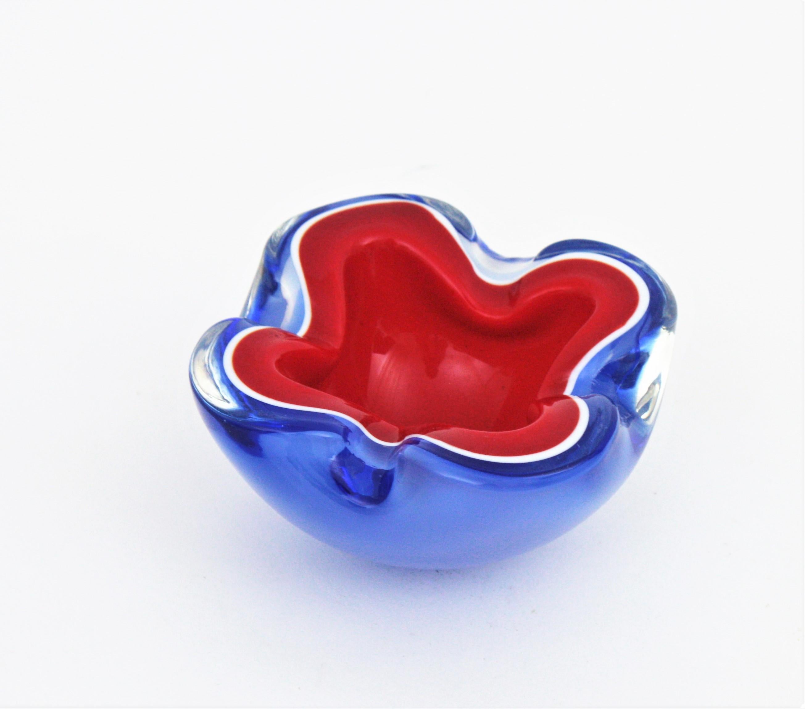 Seguso Murano Sommerso Blue Red Art Glass Bowl 1
