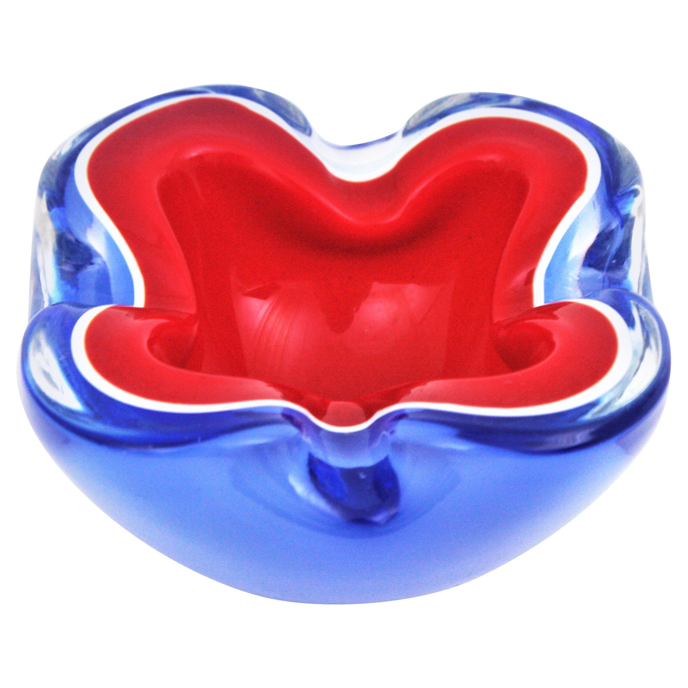 Seguso Murano Sommerso Blue Red Art Glass Bowl