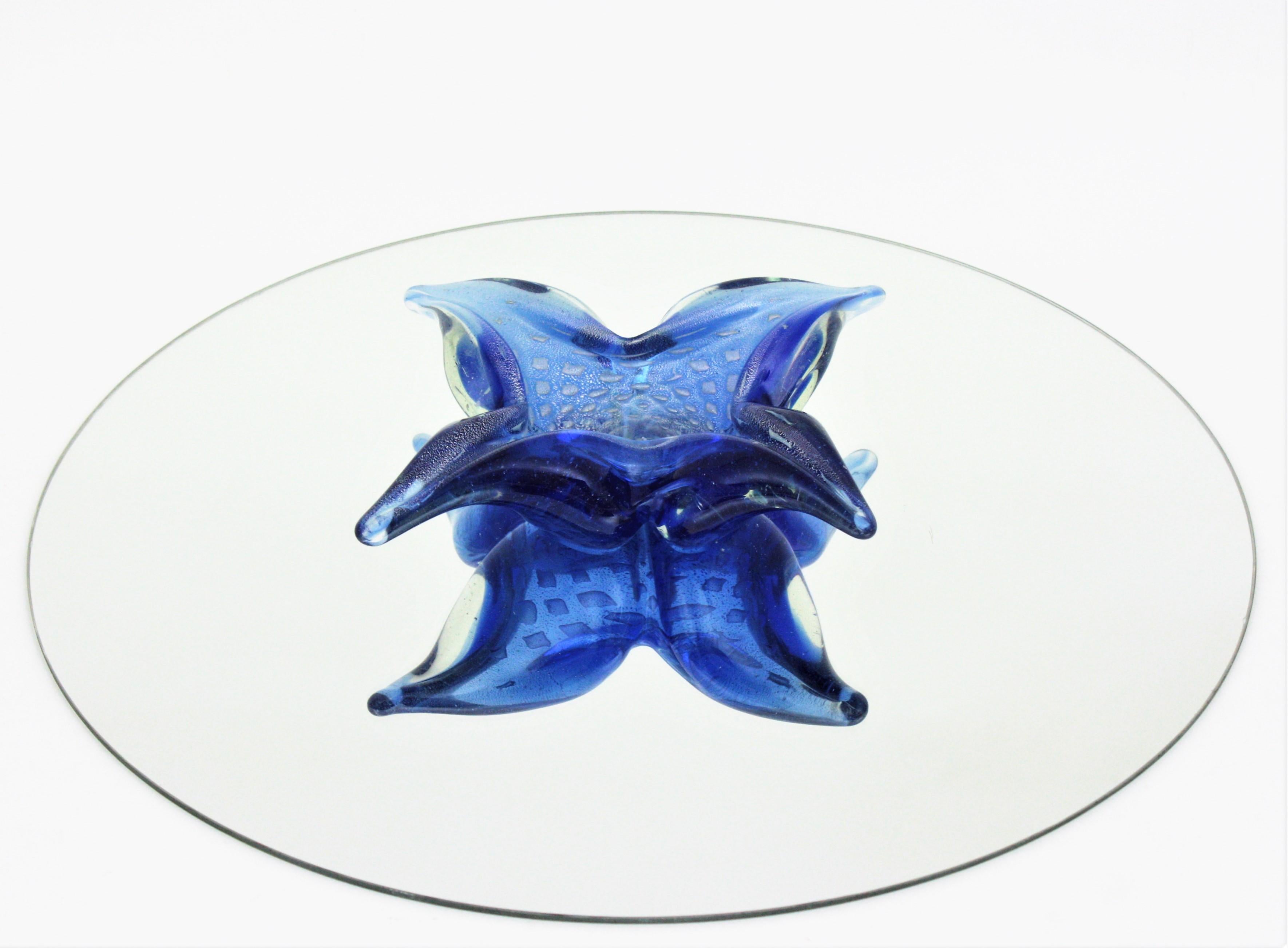 Mid-Century Modern Seguso Silver Flecks Blue Murano Star Glass Bowl, 1950s For Sale