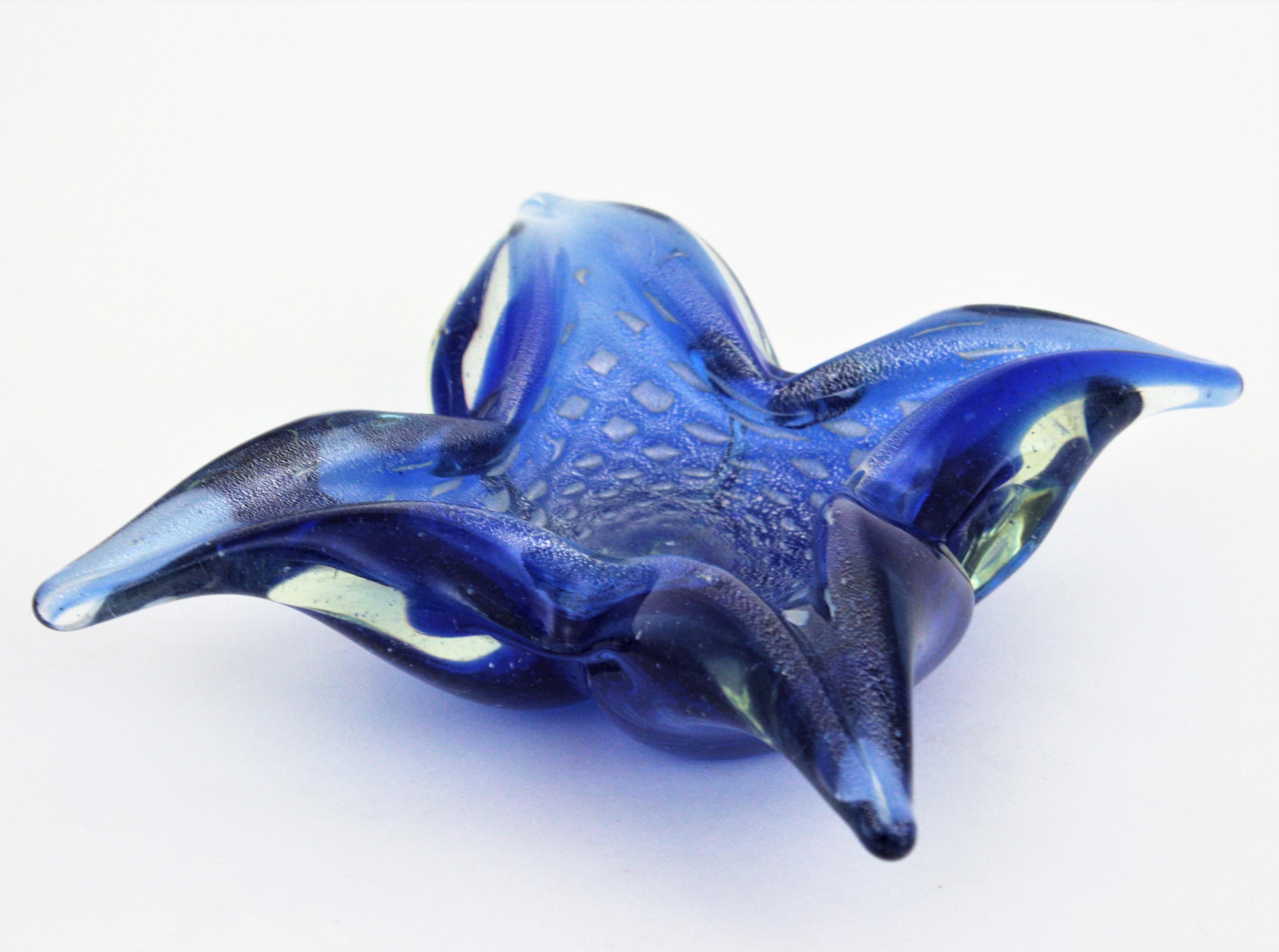Art Glass Seguso Silver Flecks Blue Murano Star Glass Bowl, 1950s For Sale
