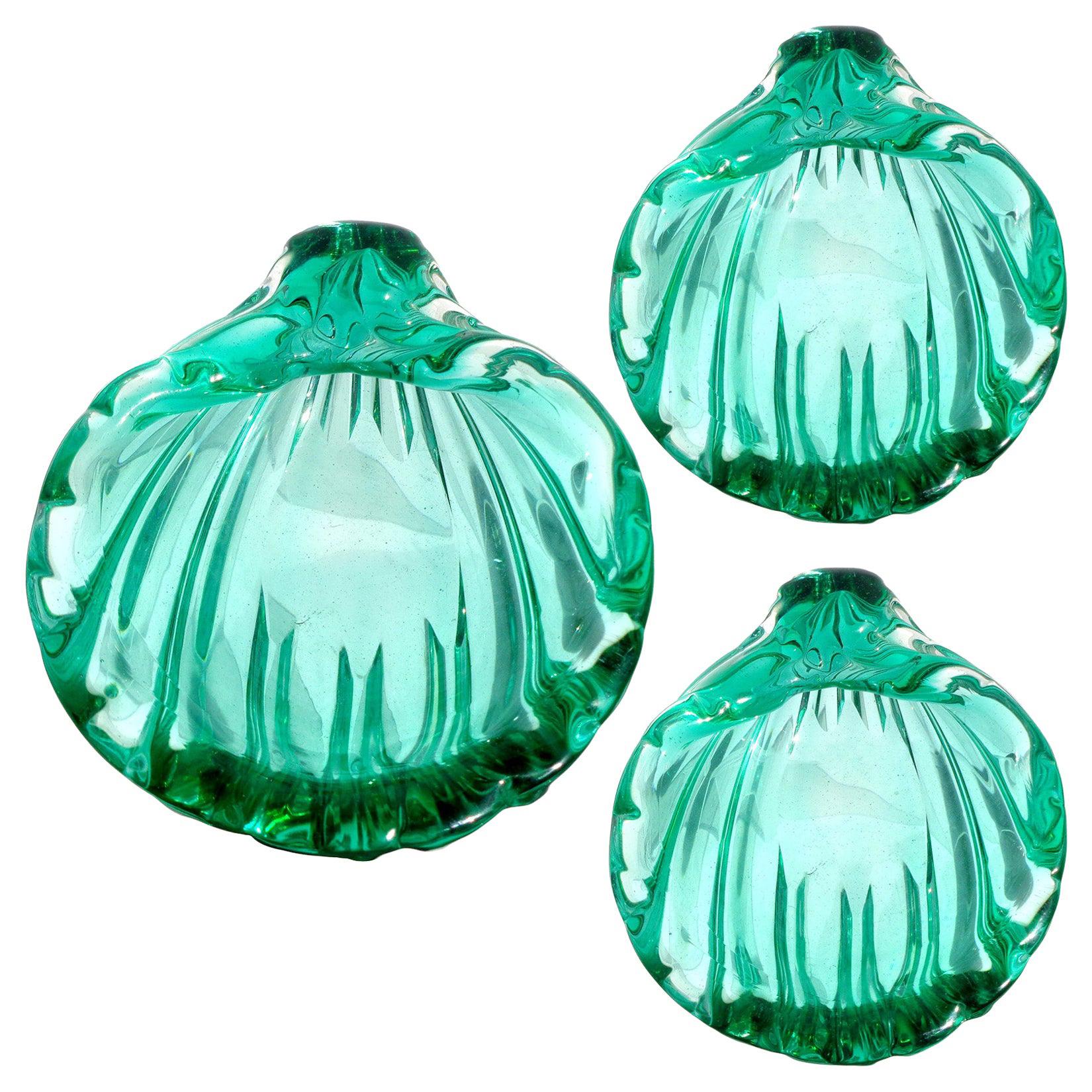 Seguso Murano Sommerso Green Italian Art Glass Sculptural Seashell Dishes, Salts