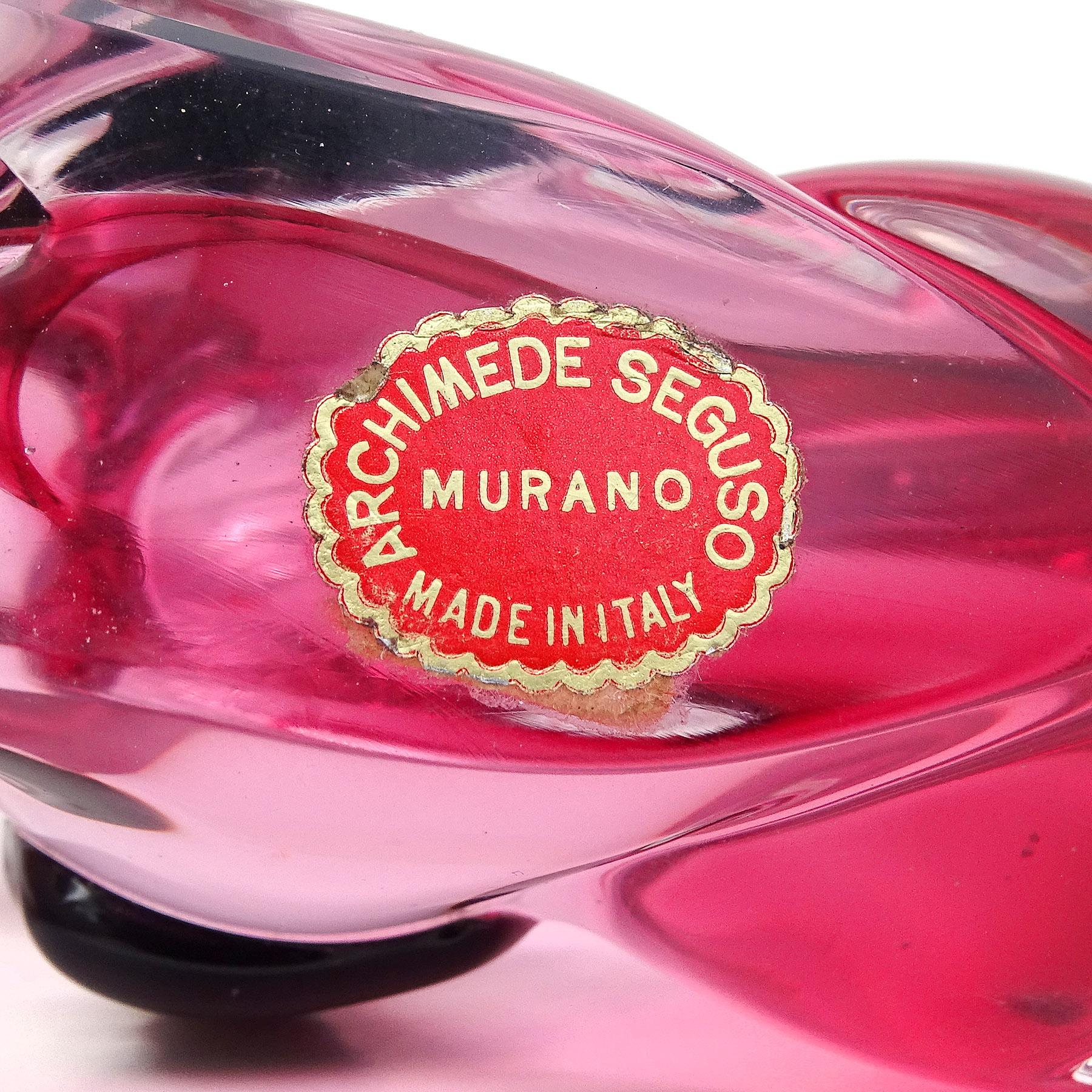Mid-Century Modern Seguso Murano Sommerso Pink Black Italian Art Glass Fish Figurine Paperweight For Sale