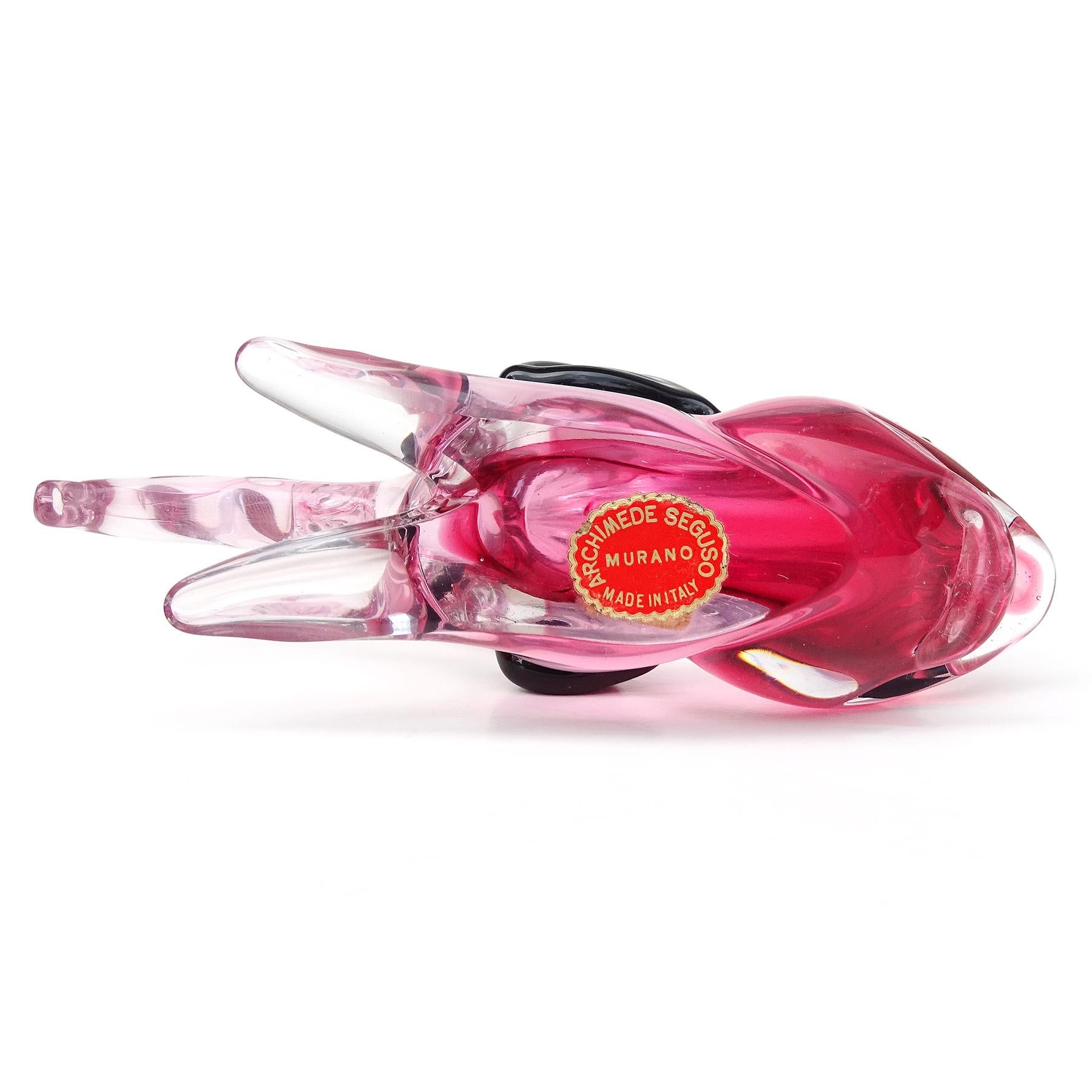 Hand-Crafted Seguso Murano Sommerso Pink Black Italian Art Glass Fish Figurine Paperweight For Sale