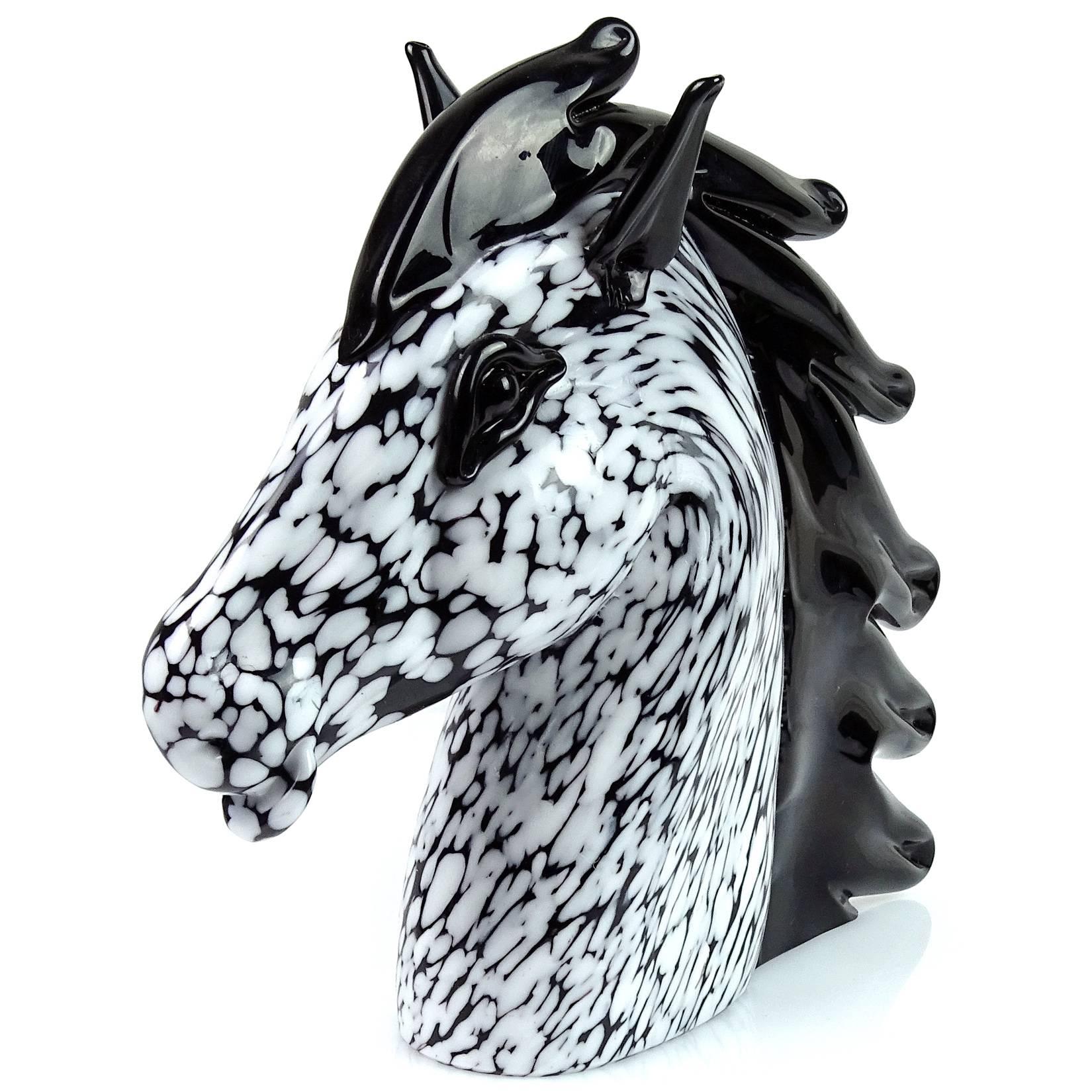 Beautiful vintage Murano hand blown black and white spotted Italian art glass horse head sculpture. Documented to designer Archimede Seguso, from the 