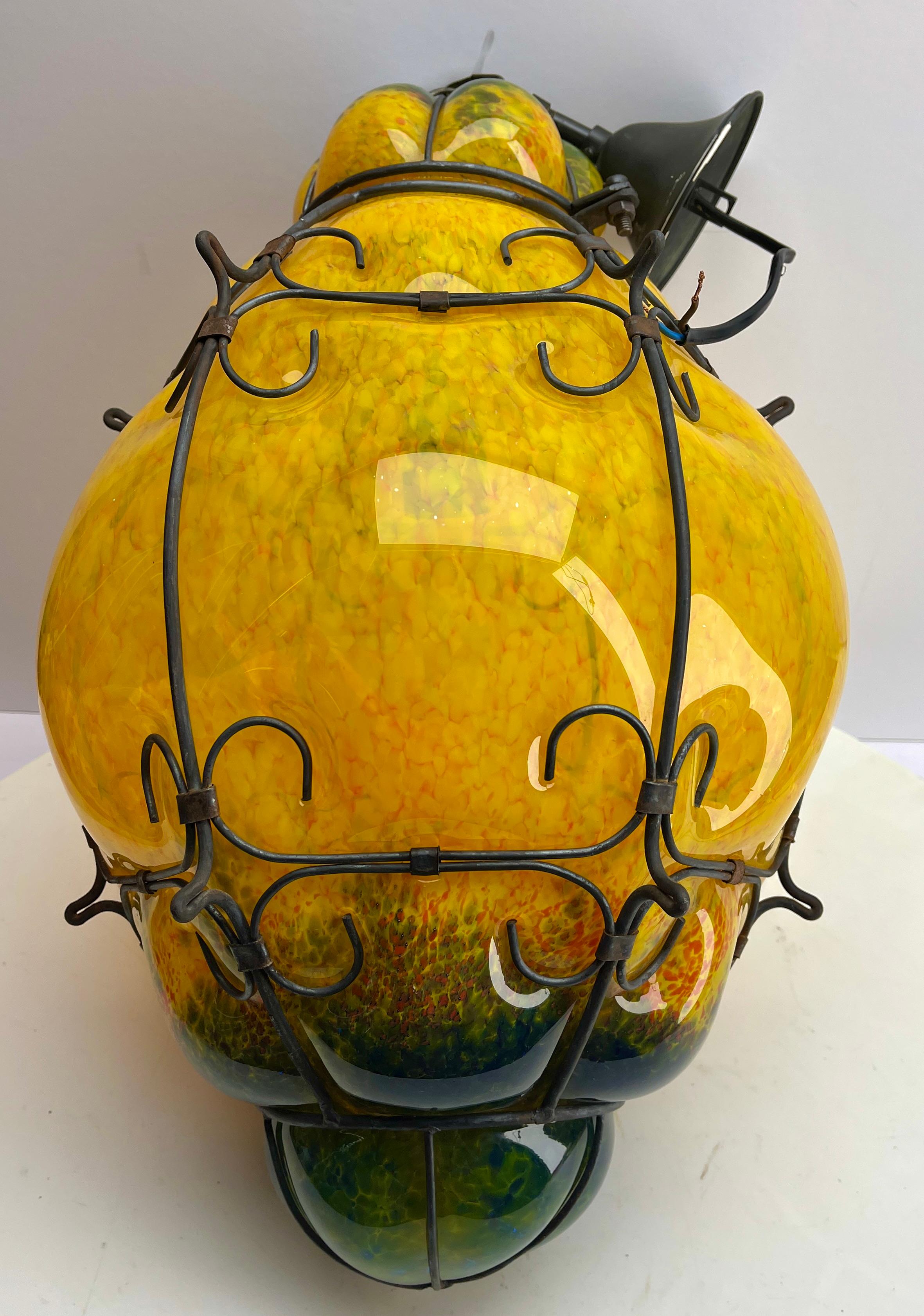 Italian Seguso Pendant Lamp in Cage Fixture Murano Glass, 1950s For Sale