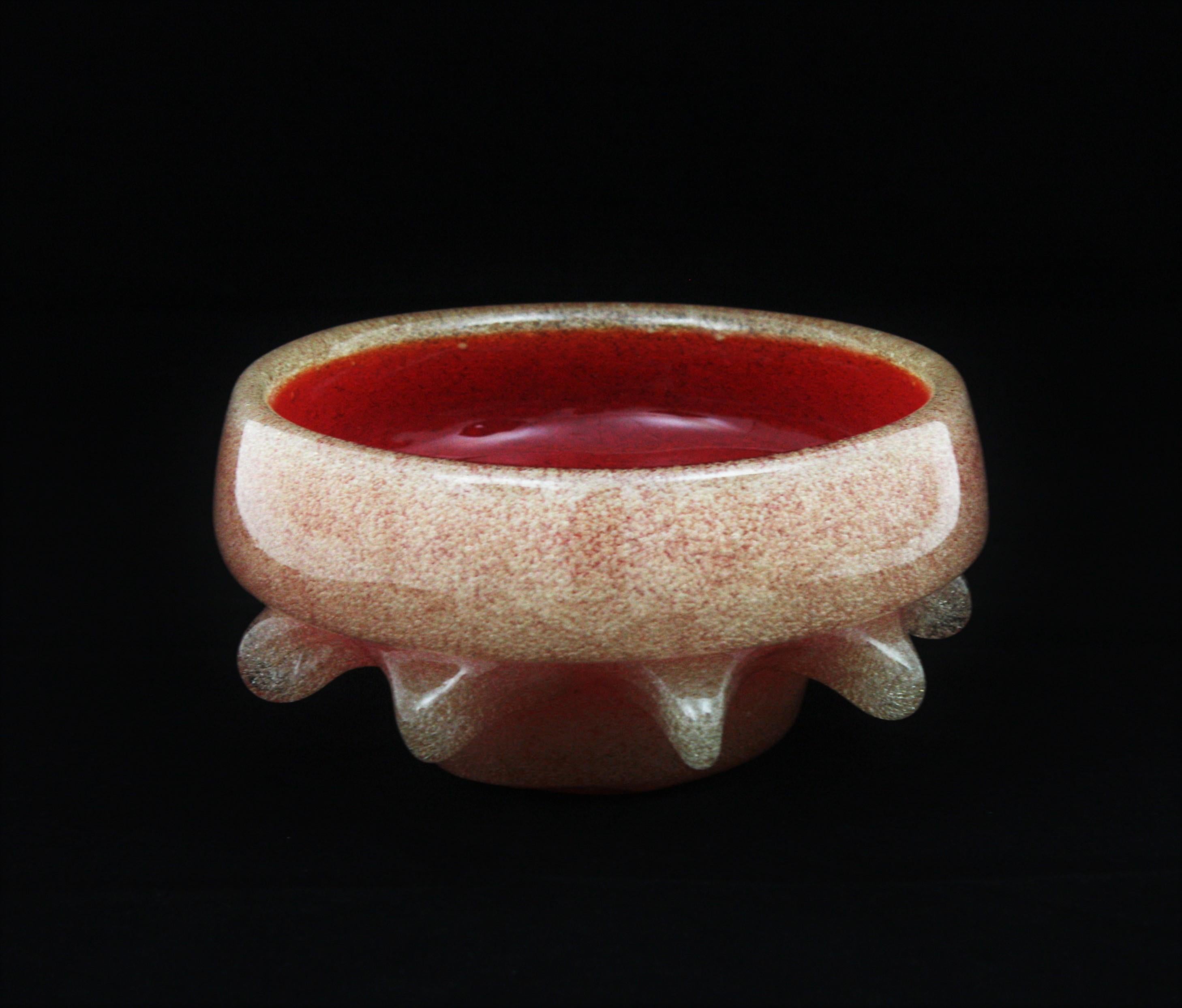 Seguso Red White Pulegoso Murano Glass Centerpiece Bowl, 1950s For Sale 4