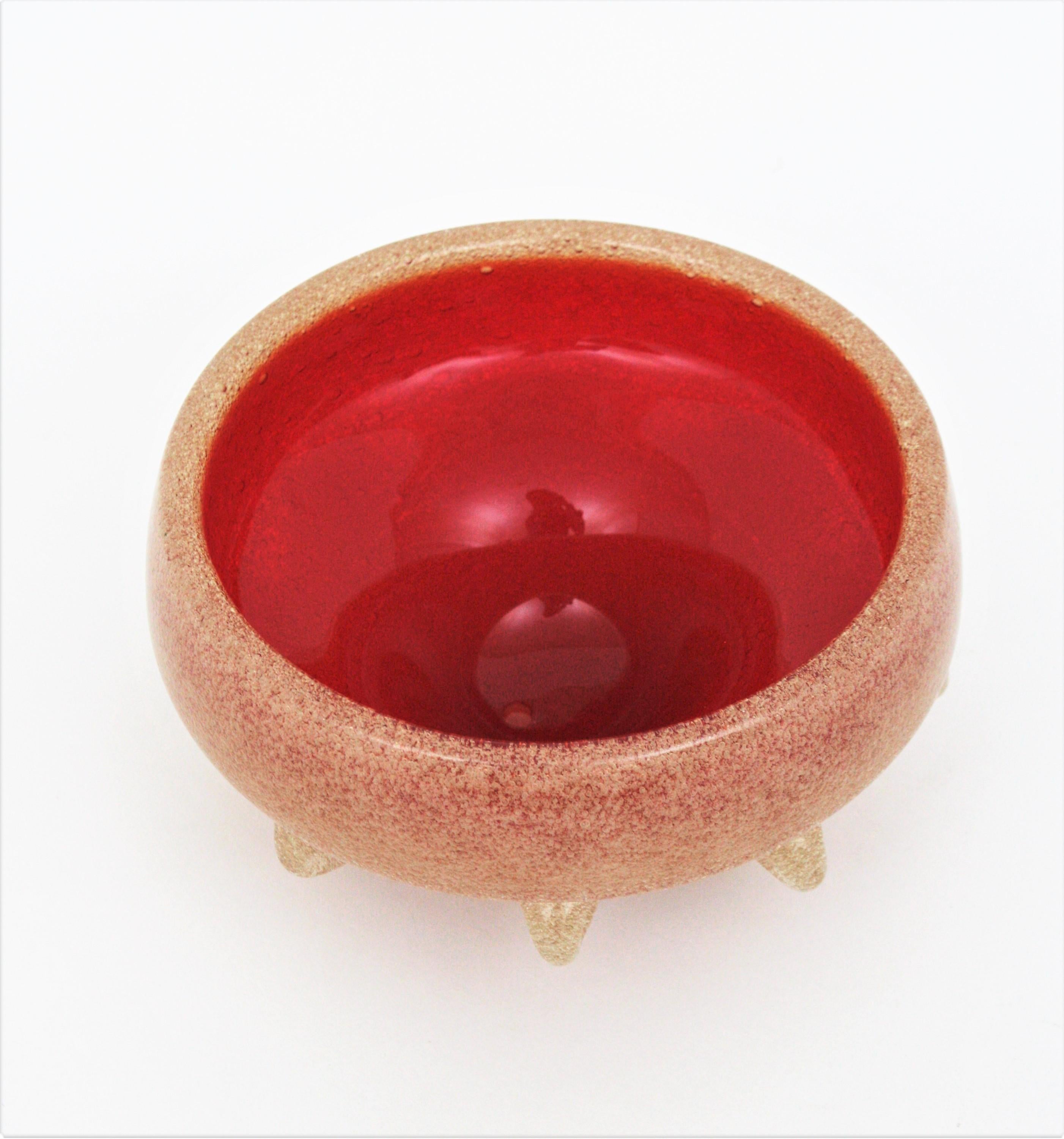 Seguso Red White Pulegoso Murano Glass Centerpiece Bowl, 1950s For Sale 5