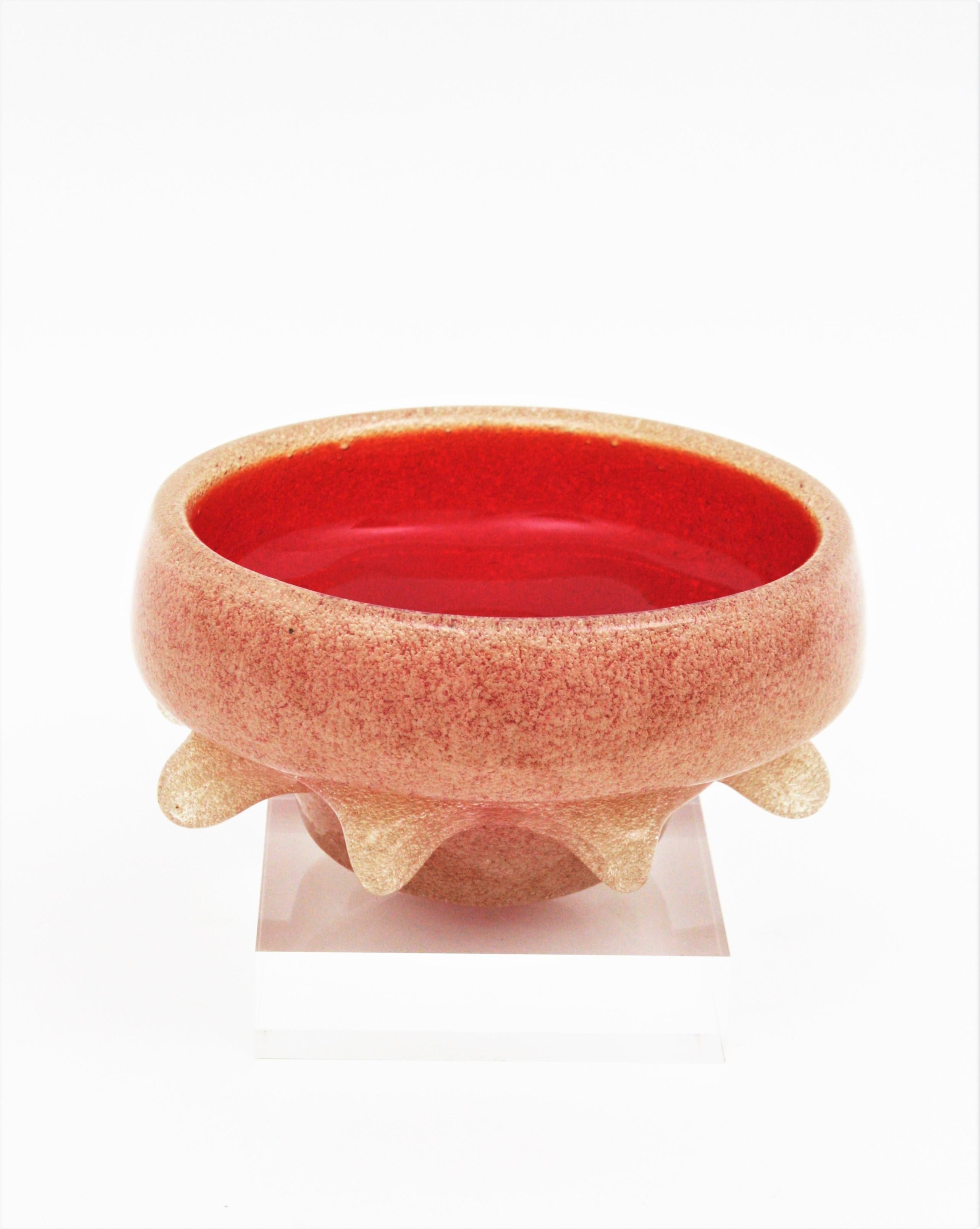 Seguso Red White Pulegoso Murano Glass Centerpiece Bowl, 1950s For Sale 2