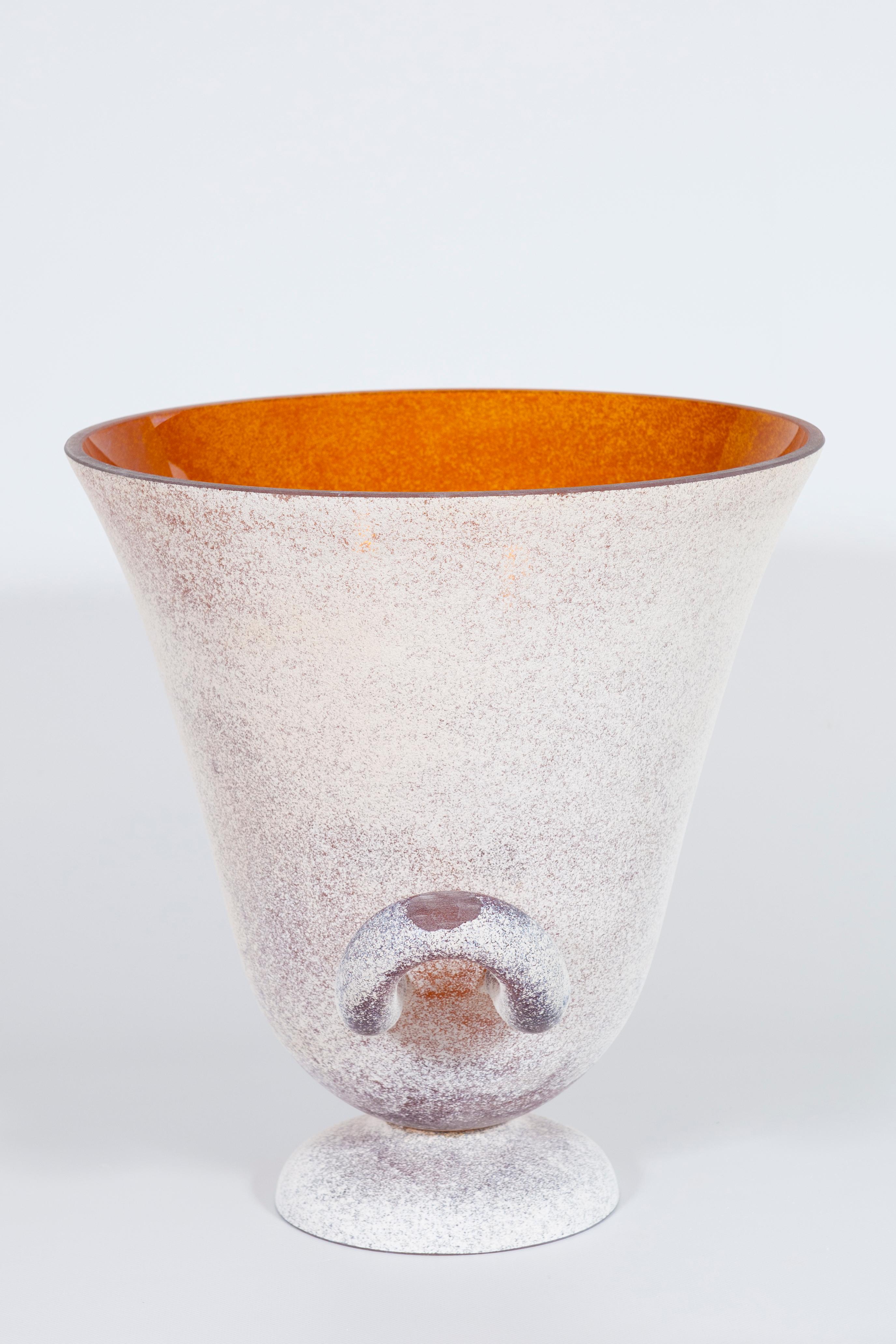 Seguso Scavo Vase in Amber Murano Glass Venice Italy 1970s For Sale 3