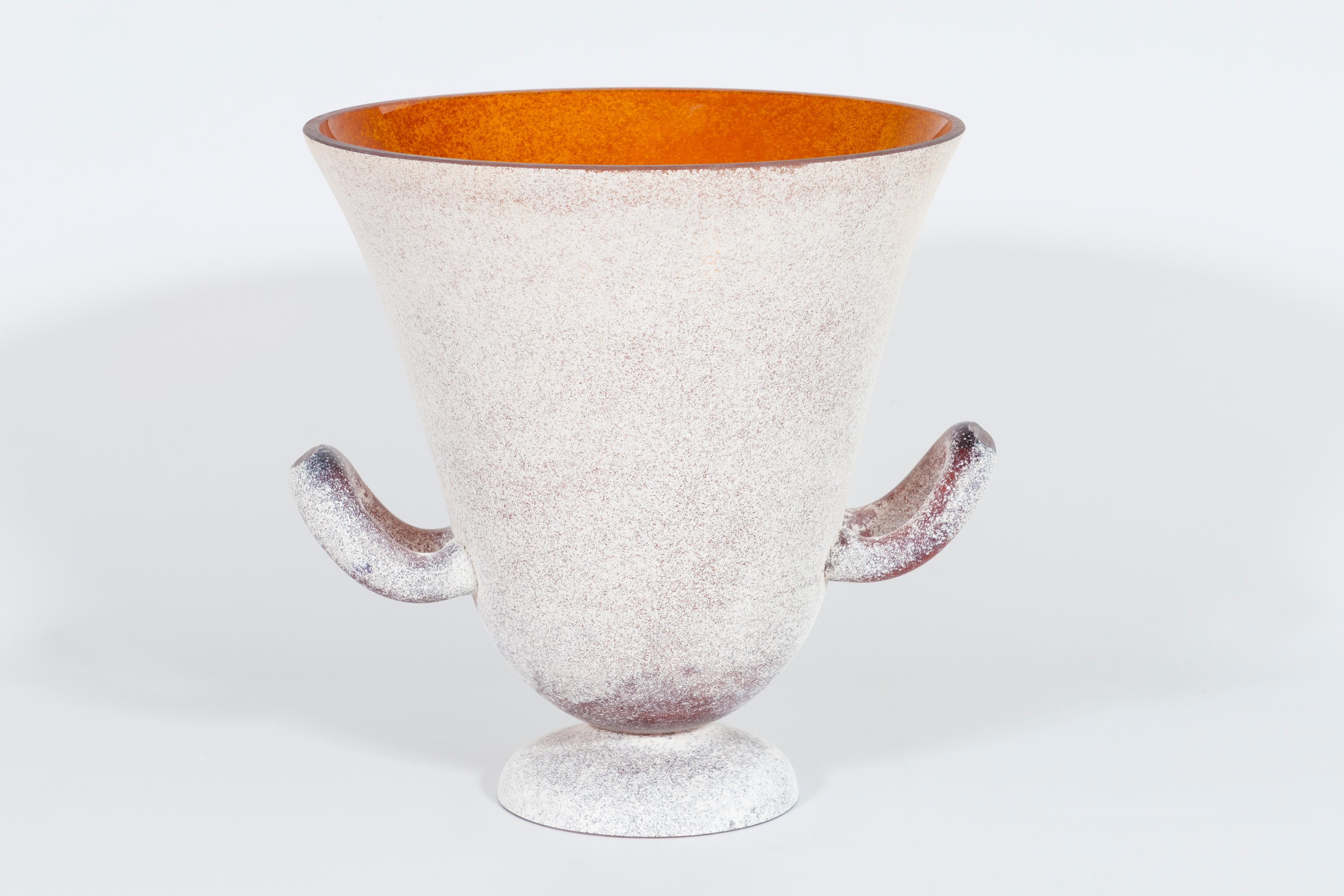 Seguso Scavo Vase in Amber Murano Glass Venice Italy 1970s  For Sale 6