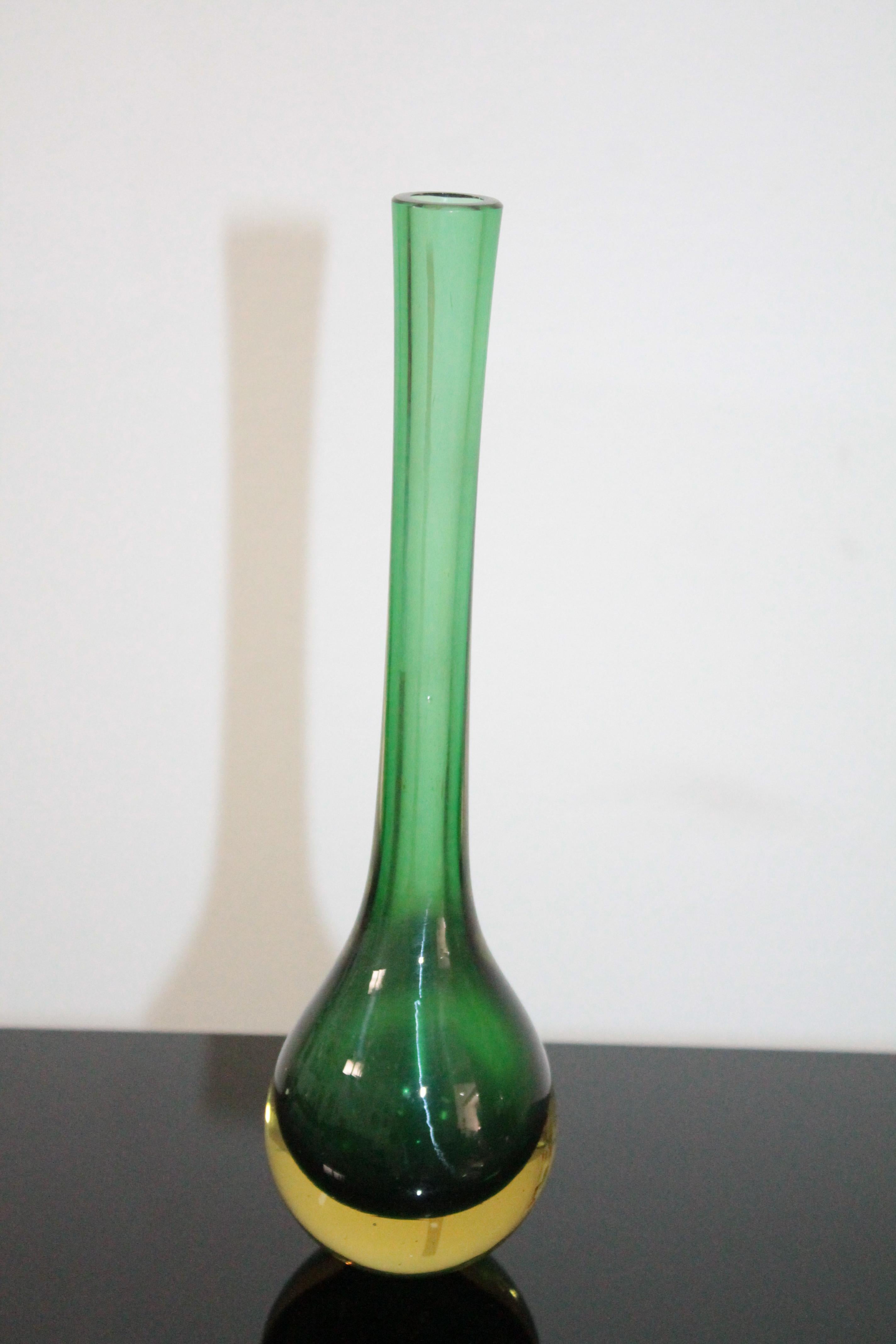 Italian Seguso Sommerso Green Murano Glass Single Flower Vase, 1970s