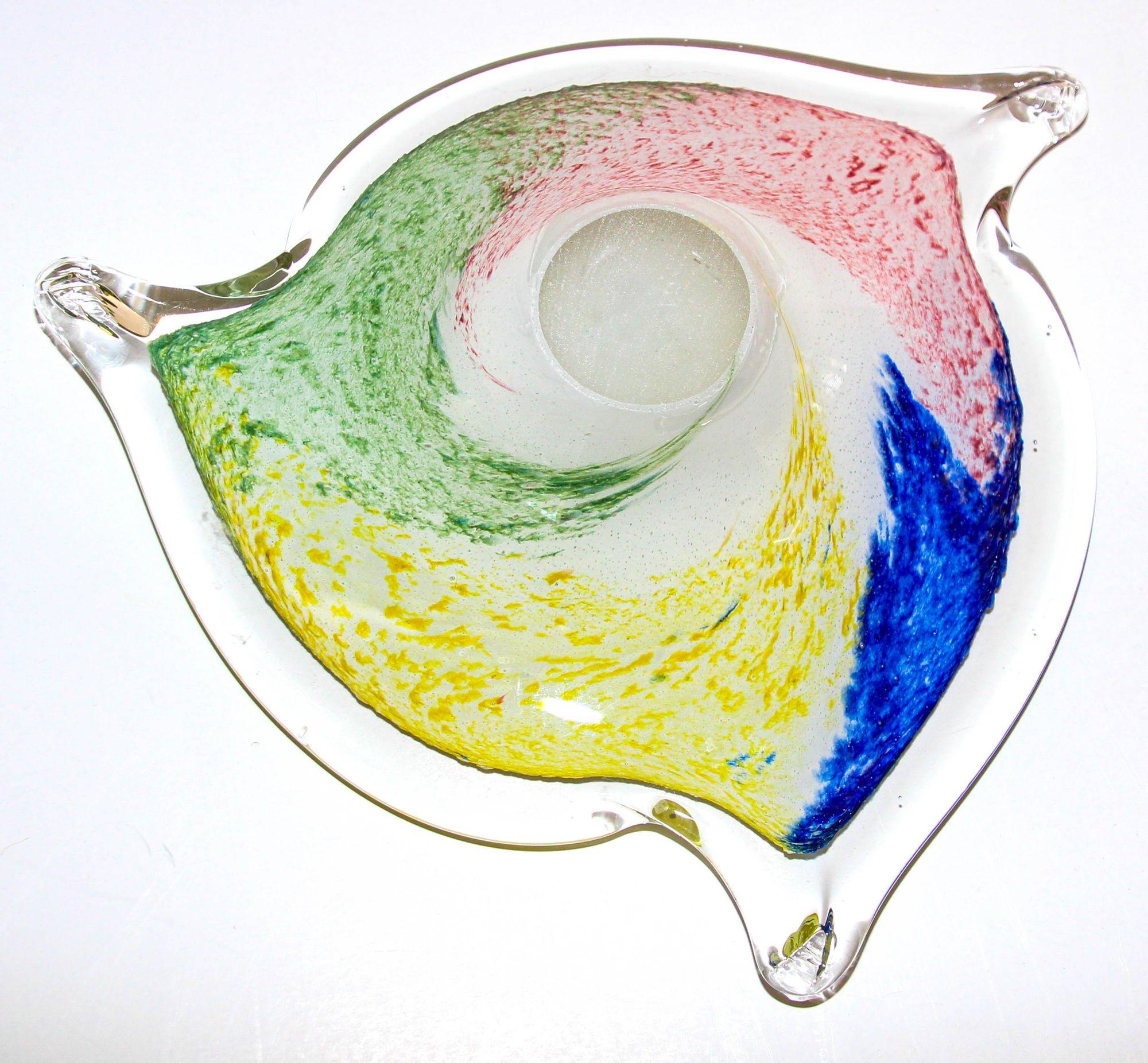 Seguso Sommerso Murano Art Glass Triangular Bowl or Ashtray, Italy 1960s In Good Condition For Sale In North Hollywood, CA