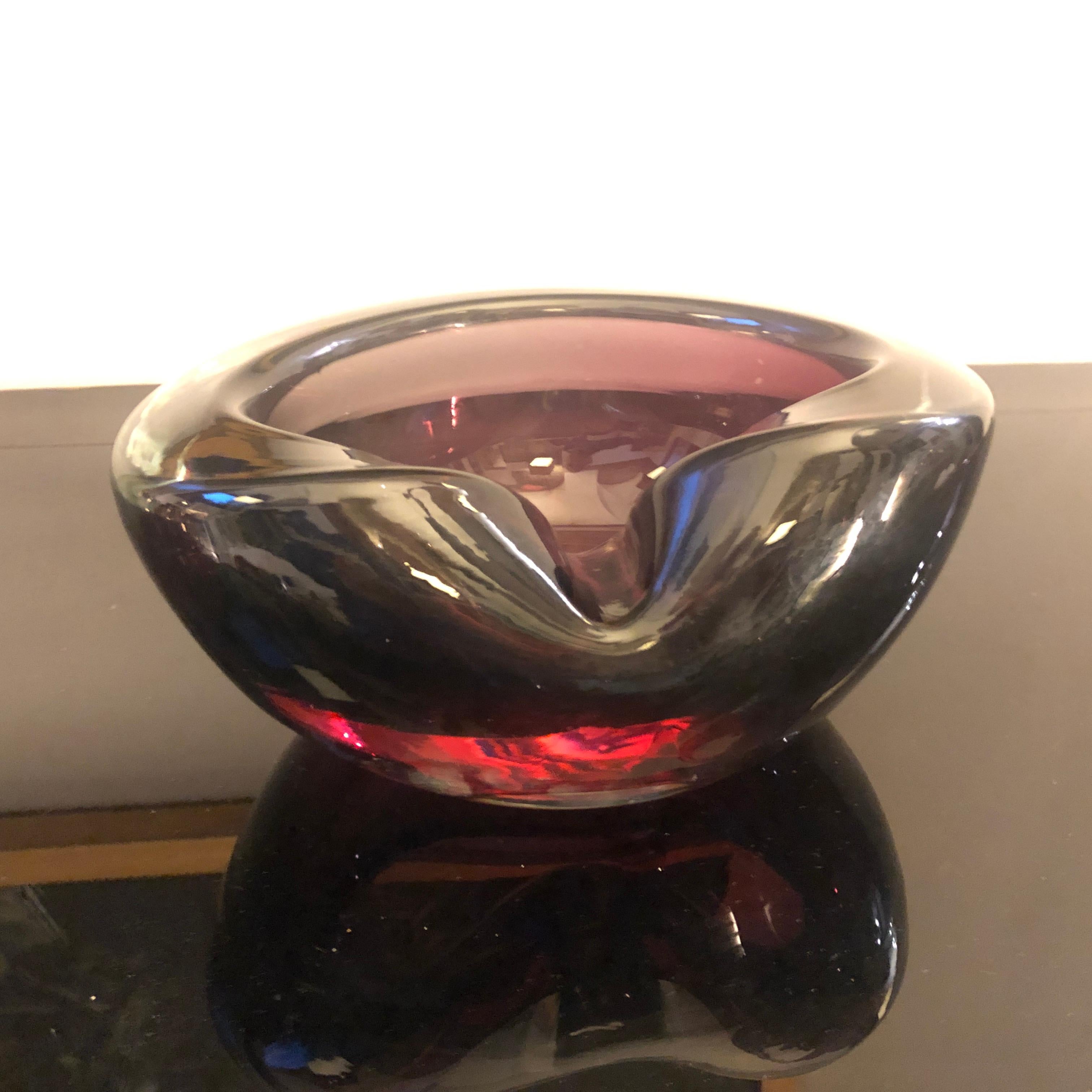 Italian 1970s Mid-Century Modern Heavy Purple Murano Glass Ashtray by Seguso For Sale