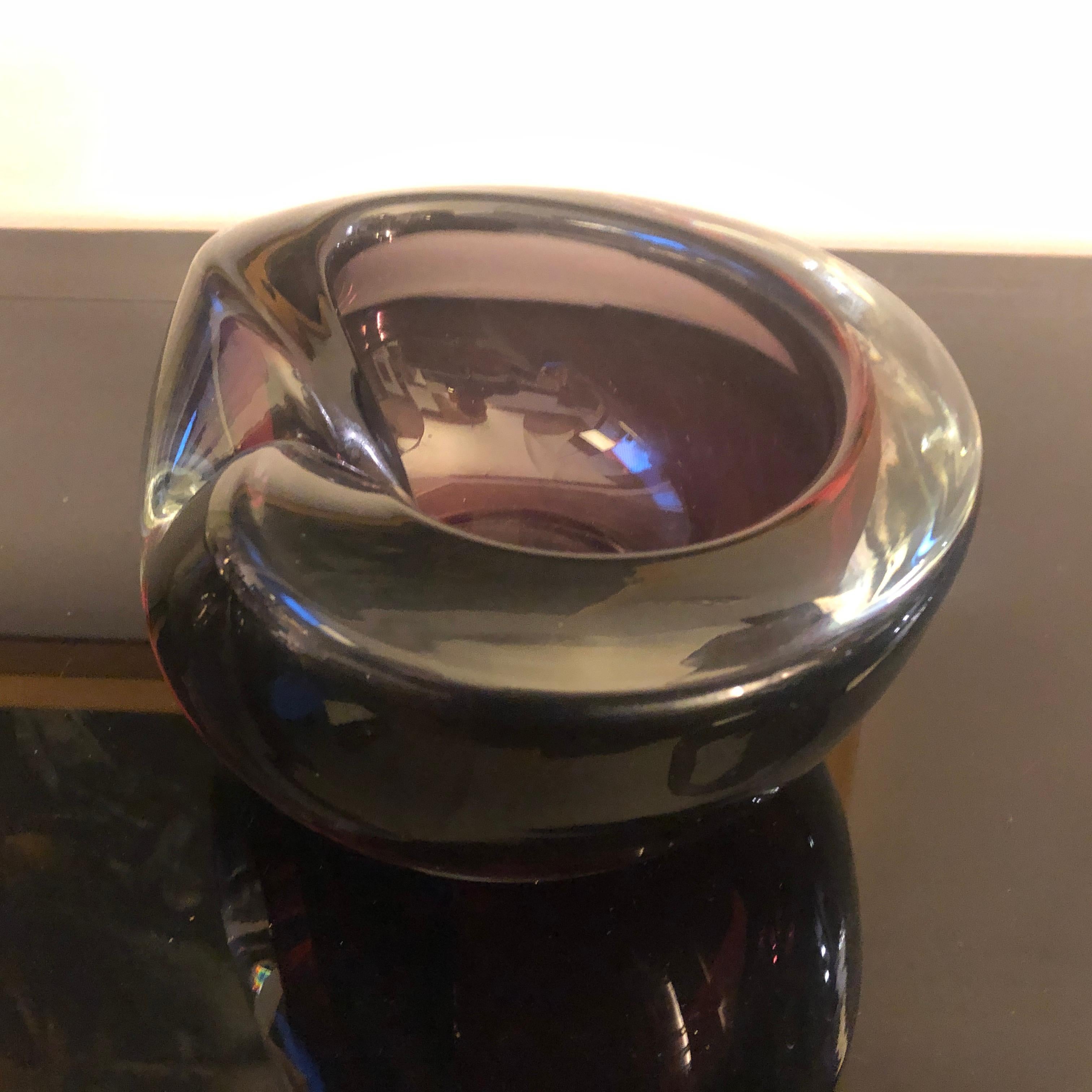 1970er Jahre Mid-Century Modern Heavy Purple Murano Glas Aschenbecher von Seguso (Muranoglas) im Angebot