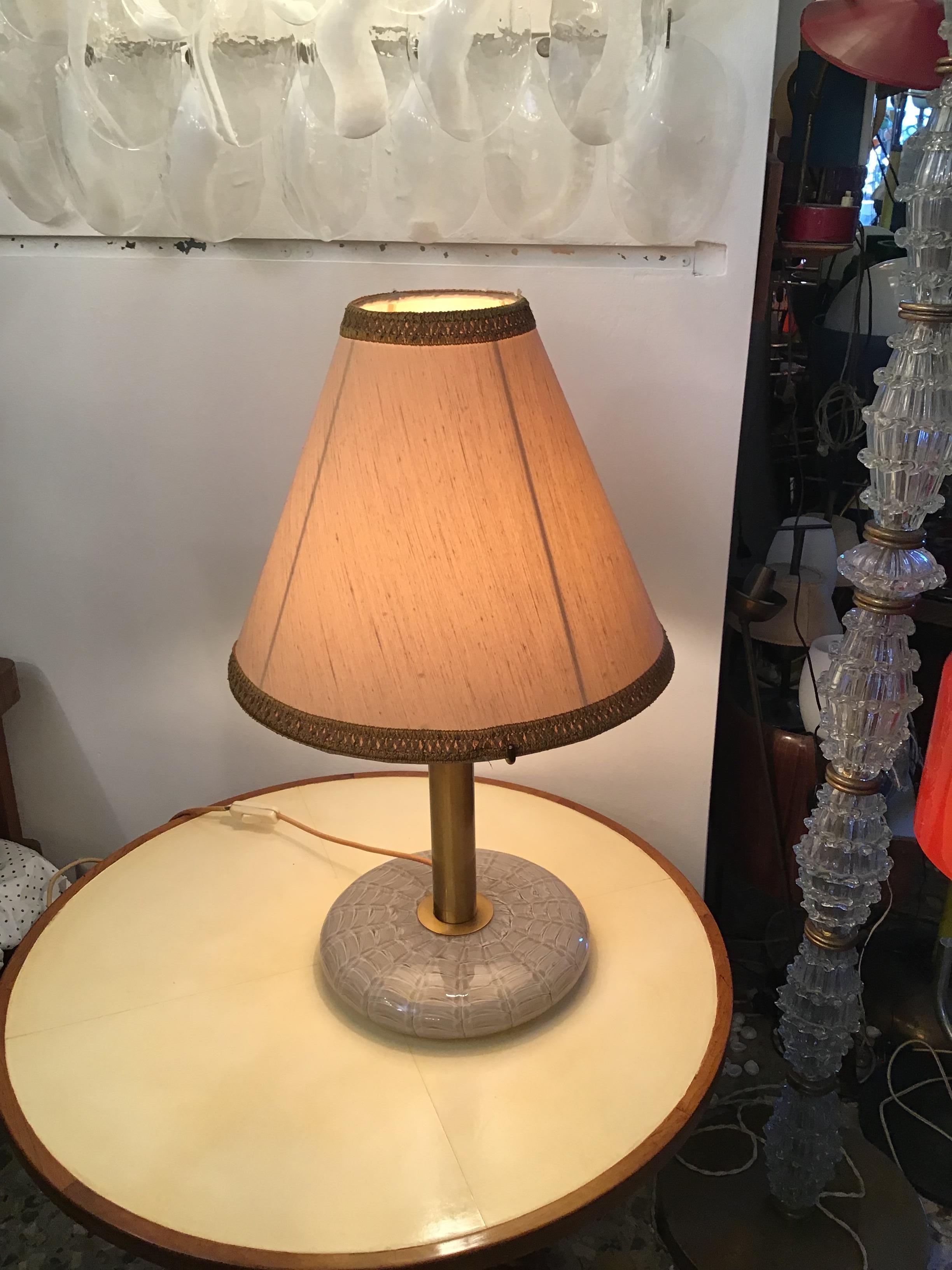 Seguso Table Lamp 1960 Feathered Murano Glass Brass Frame and Fabric Lampshade For Sale 10