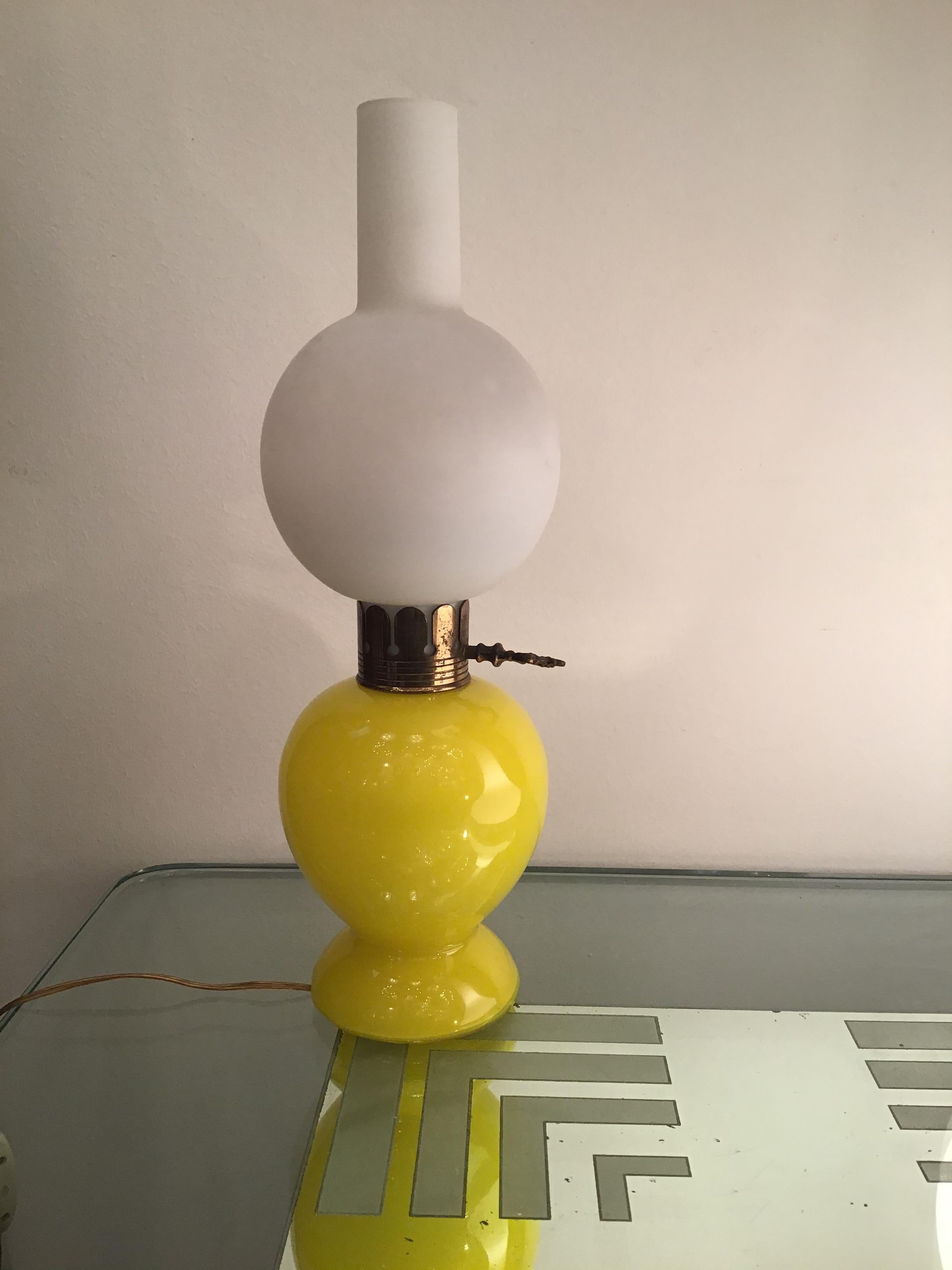 Seguso Table Lamp Brass Glass Opaline Glass 1955 Italy  For Sale 4