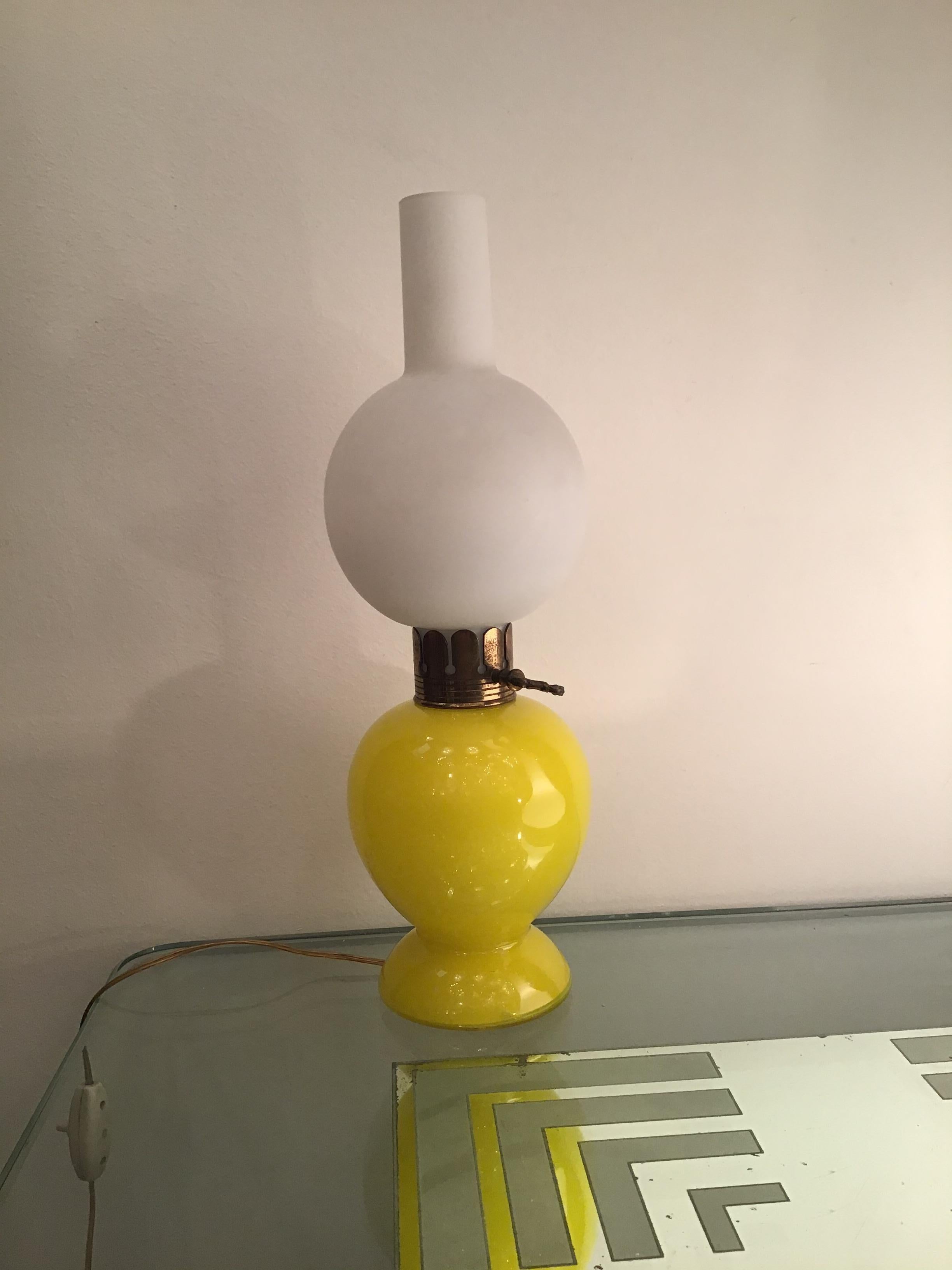 Mid-20th Century Seguso Table Lamp Brass Glass Opaline Glass 1955 Italy  For Sale