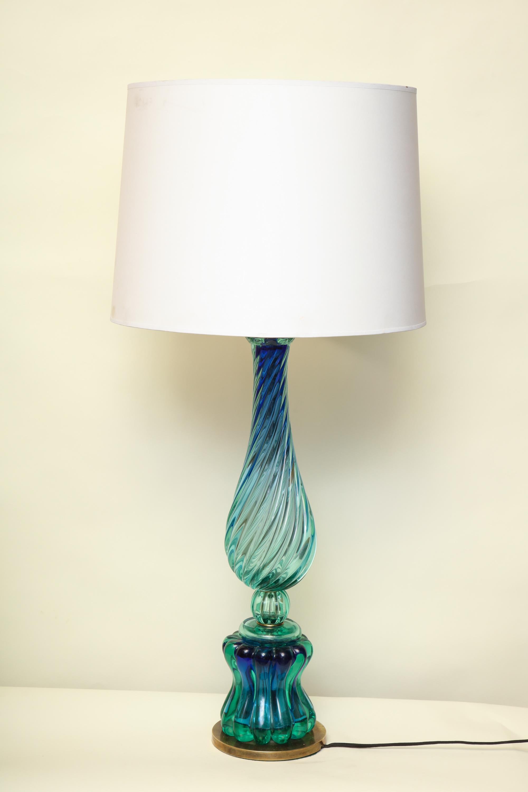 Seguso Table Lamp Murano Art Glass Mid-Century Modern Italy, 1950s For Sale 5