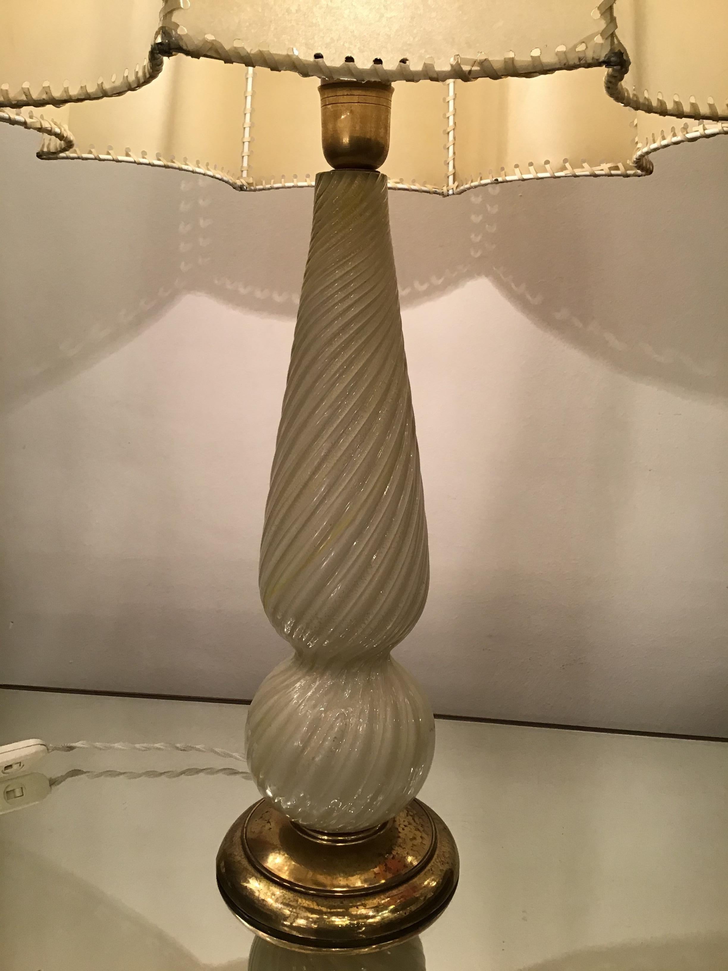 Seguso Table Lamp Murano Glass Brass Lampshade, 1940, Italy For Sale 5