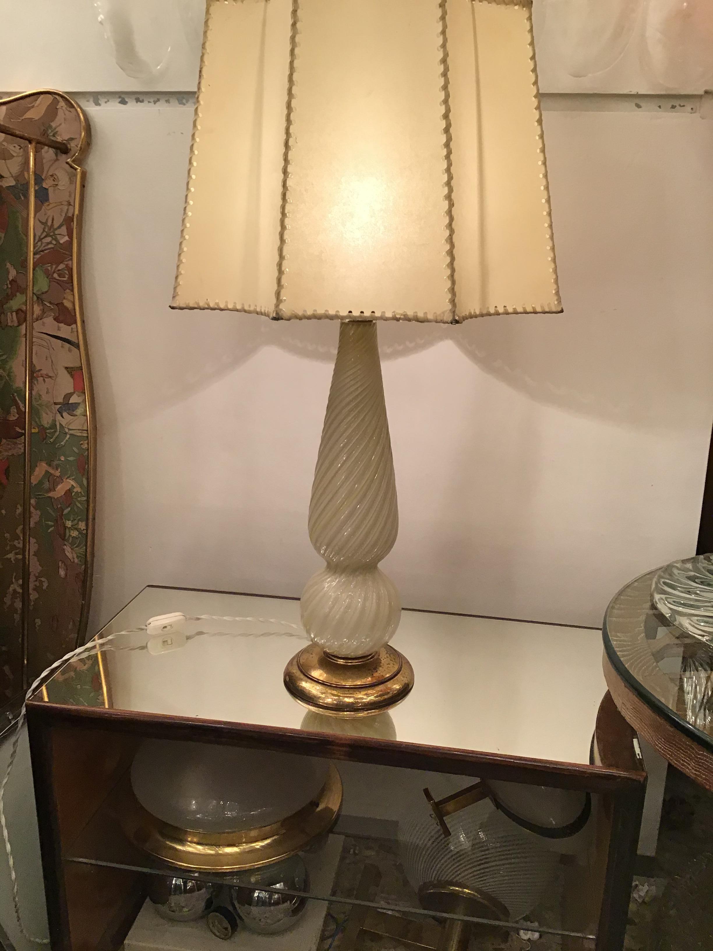 Seguso Table Lamp Murano Glass Brass Lampshade, 1940, Italy For Sale 6