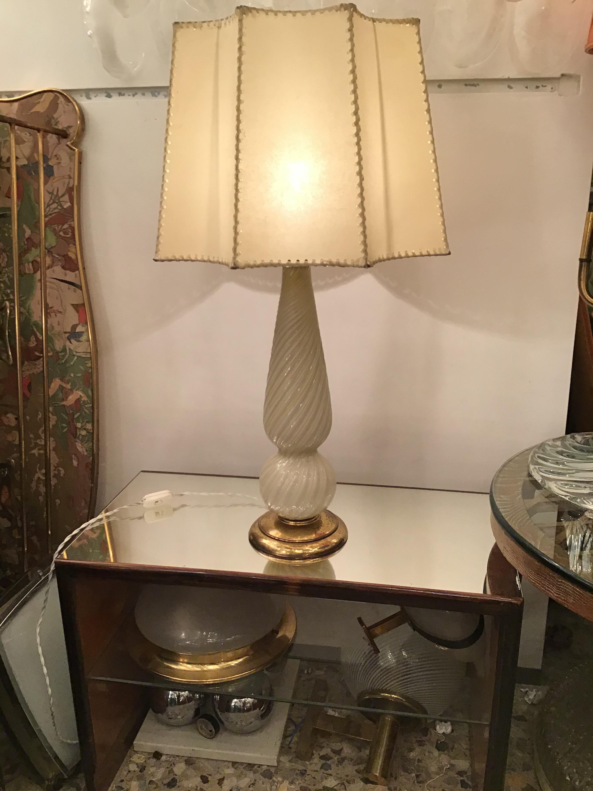 Seguso Table Lamp Murano Glass Brass Lampshade, 1940, Italy For Sale 7