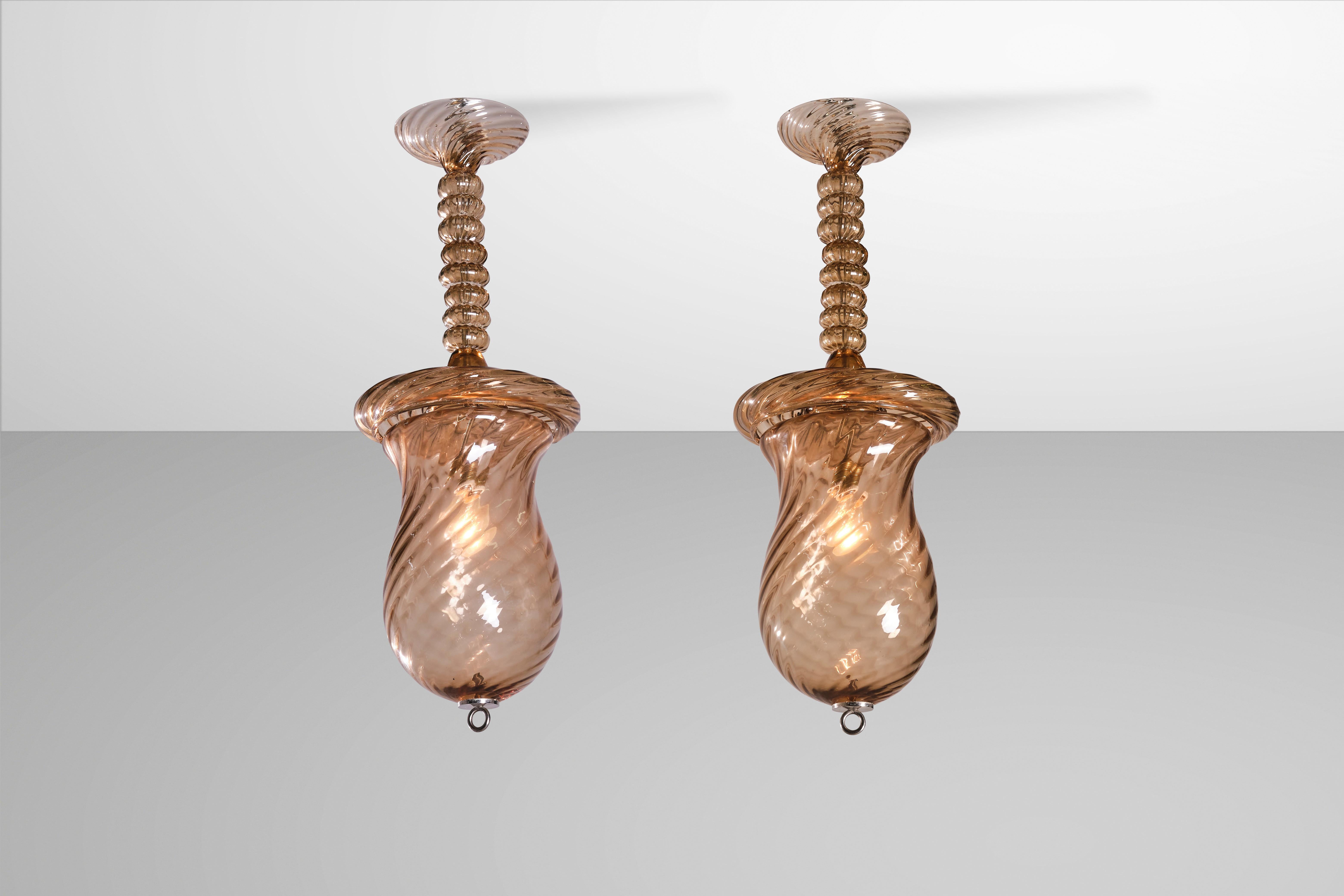 Seguso Two Murano glass chandeliers, Italian design, 1940s In Good Condition For Sale In Milan, IT