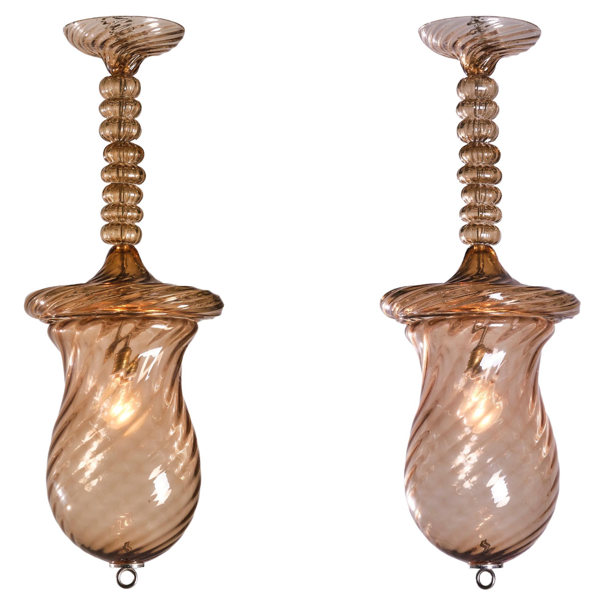 Seguso Two Murano glass chandeliers, Italian design, 1940s