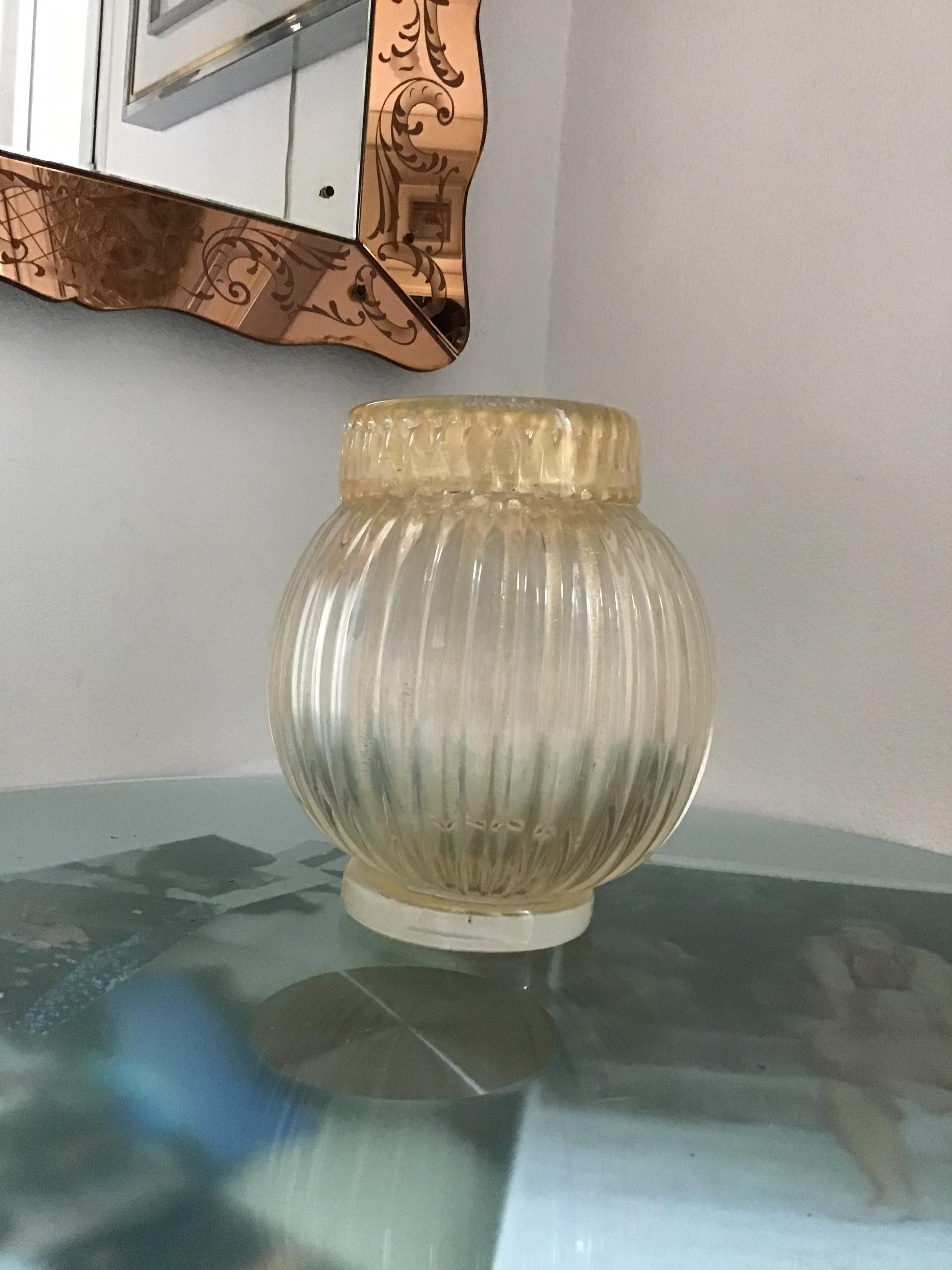 Seguso vase Murano glass with gold leaf 1955 Italy.