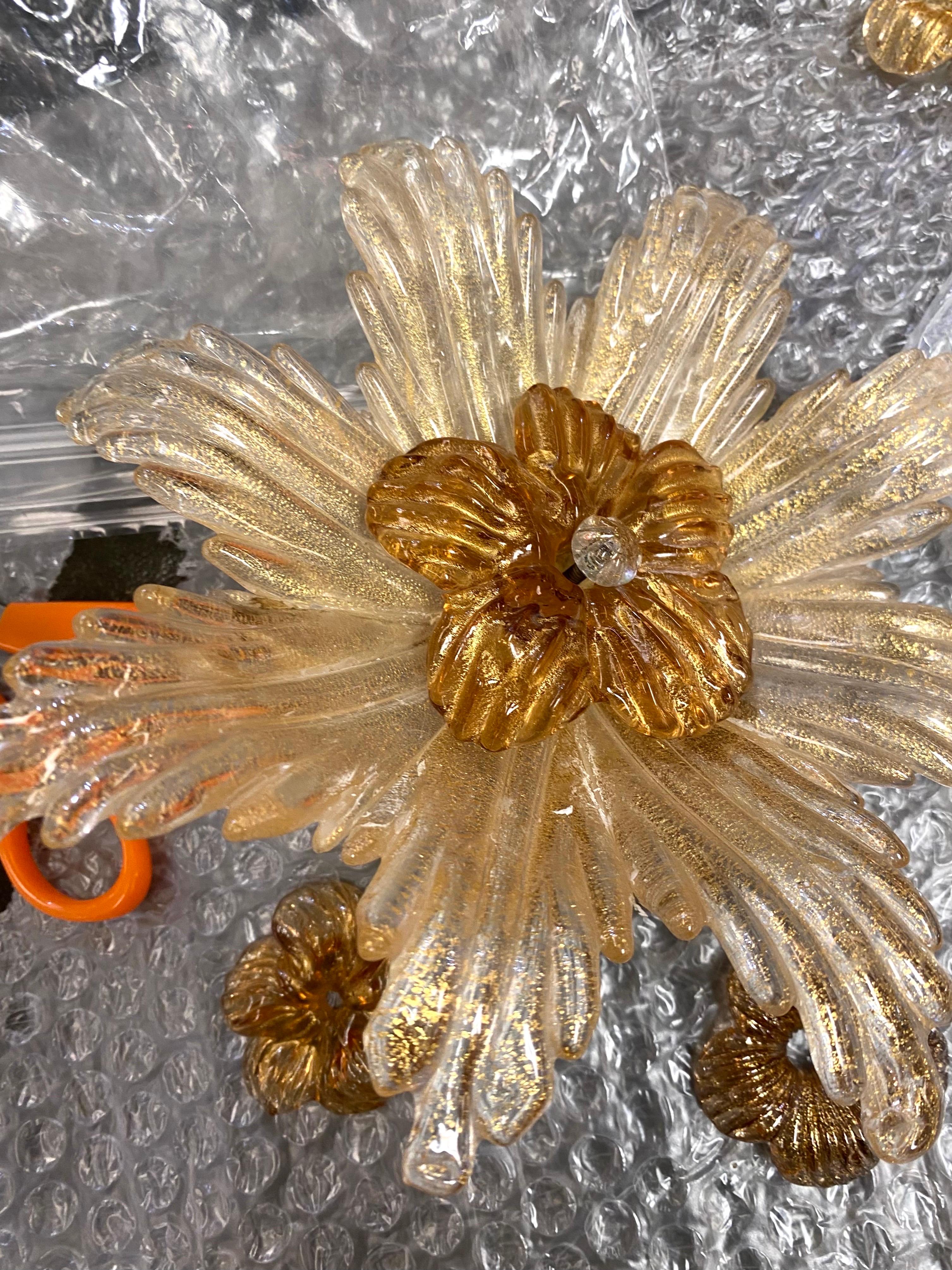 Seguso Vetri D'Arte 1950s Grand & Documented Venetian Glass Large Ceiling Light For Sale 9