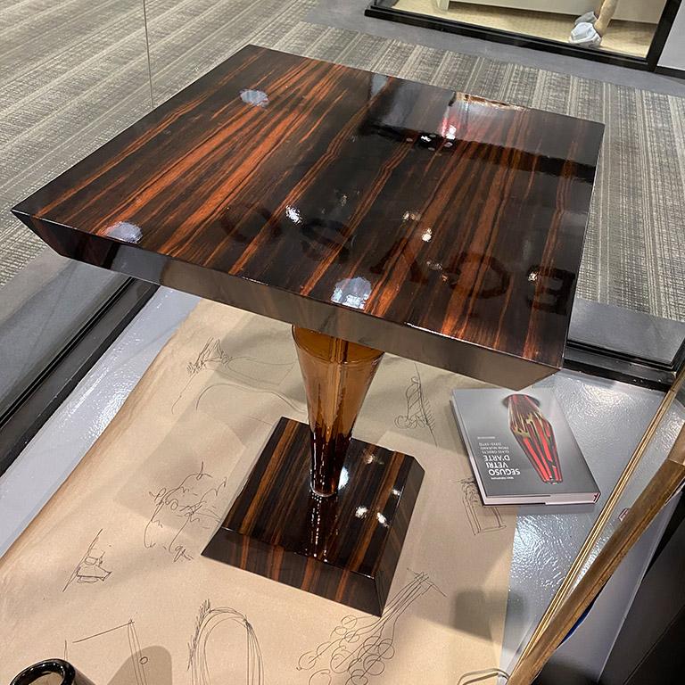 Hand-Crafted Seguso Vetri d'Arte Brown Taupe and Ebony Side Table Murano Glass For Sale