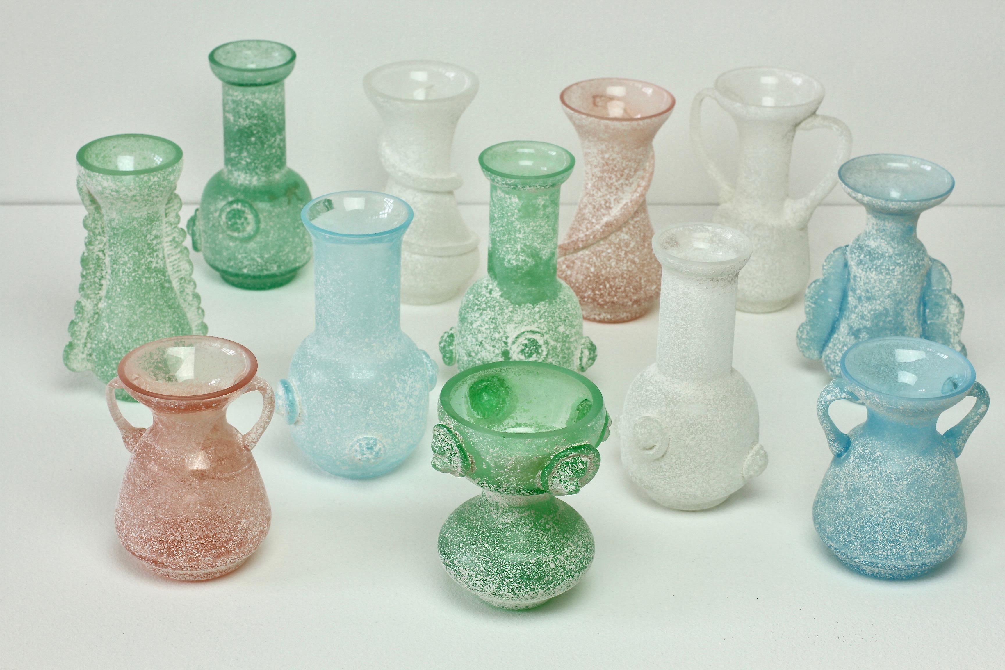 Mid-Century Modern Seguso Vetri d'Arte Ensemble of 'A Scavo' Murano Art Glass Vases and Vessels For Sale