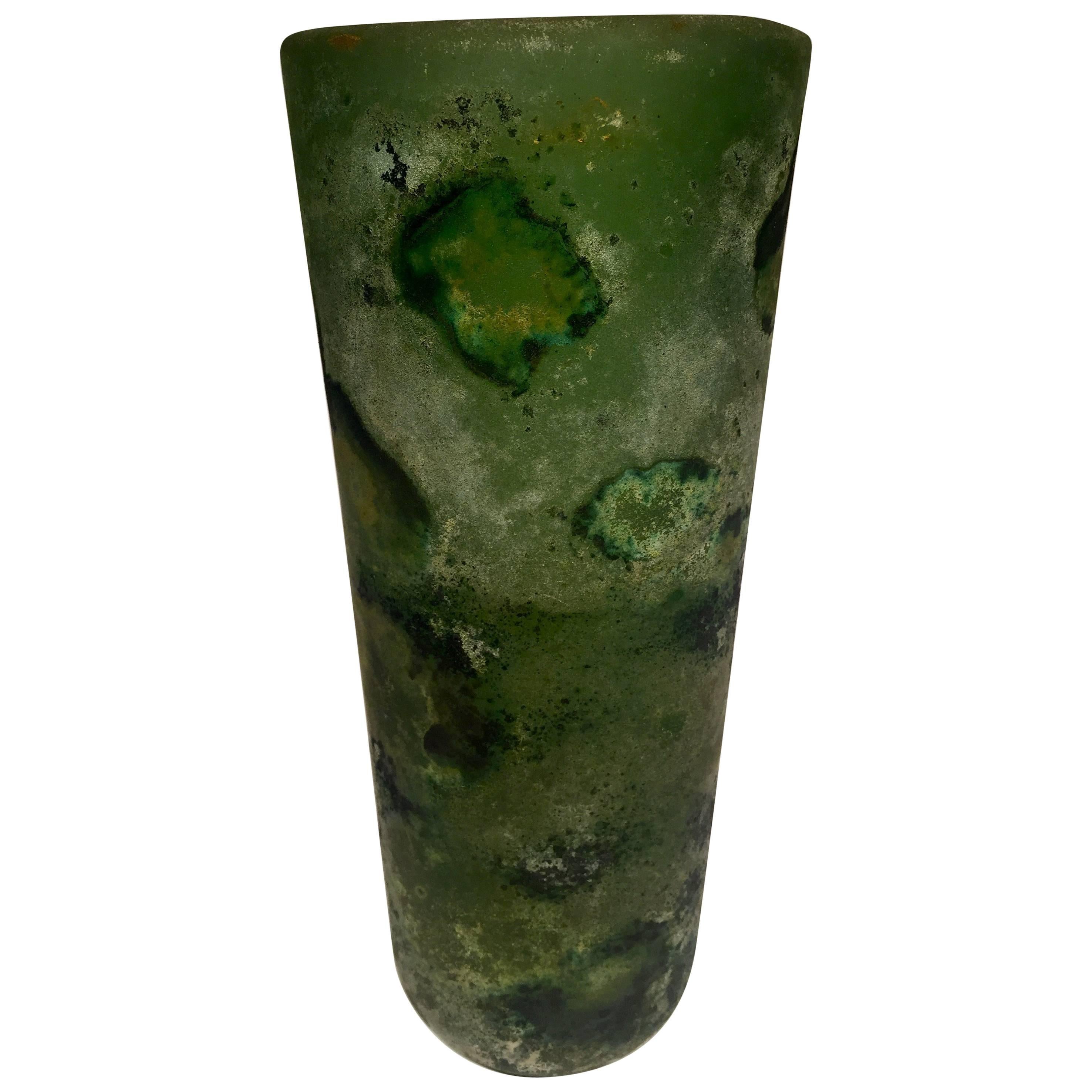 Seguso Vetri d'Arte Flavio Poli Murano Glass "Coroso" Green Vase, circa 1950 For Sale