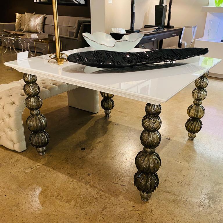 Seguso Vetri d'Arte Cristal gris, mesa lacada blanca Cristal de Murano Italiano en venta