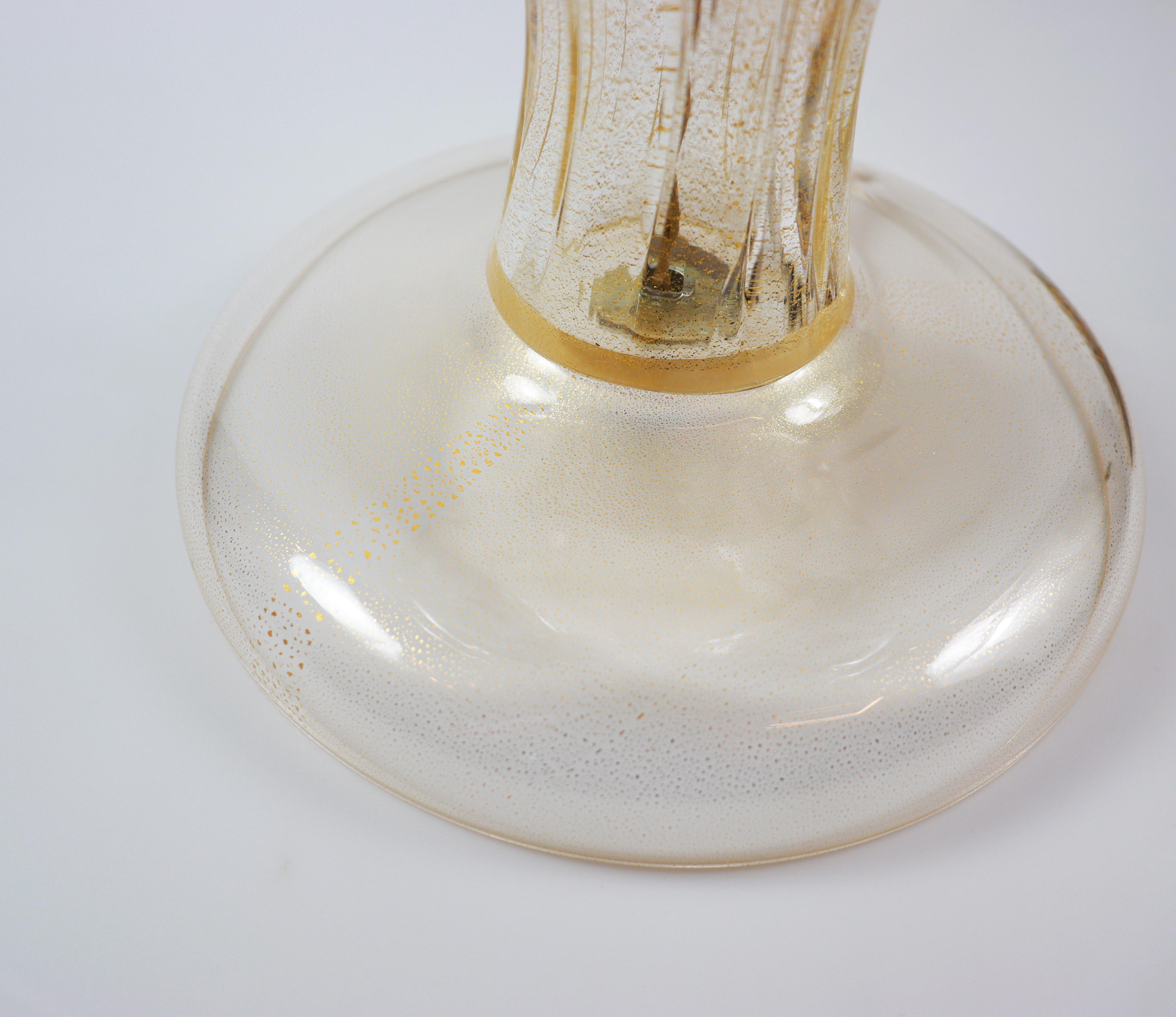 Italiano Seguso Vetri d'Arte Lampada da tavolo marocchina in vetro di Murano oro chiaro in vendita