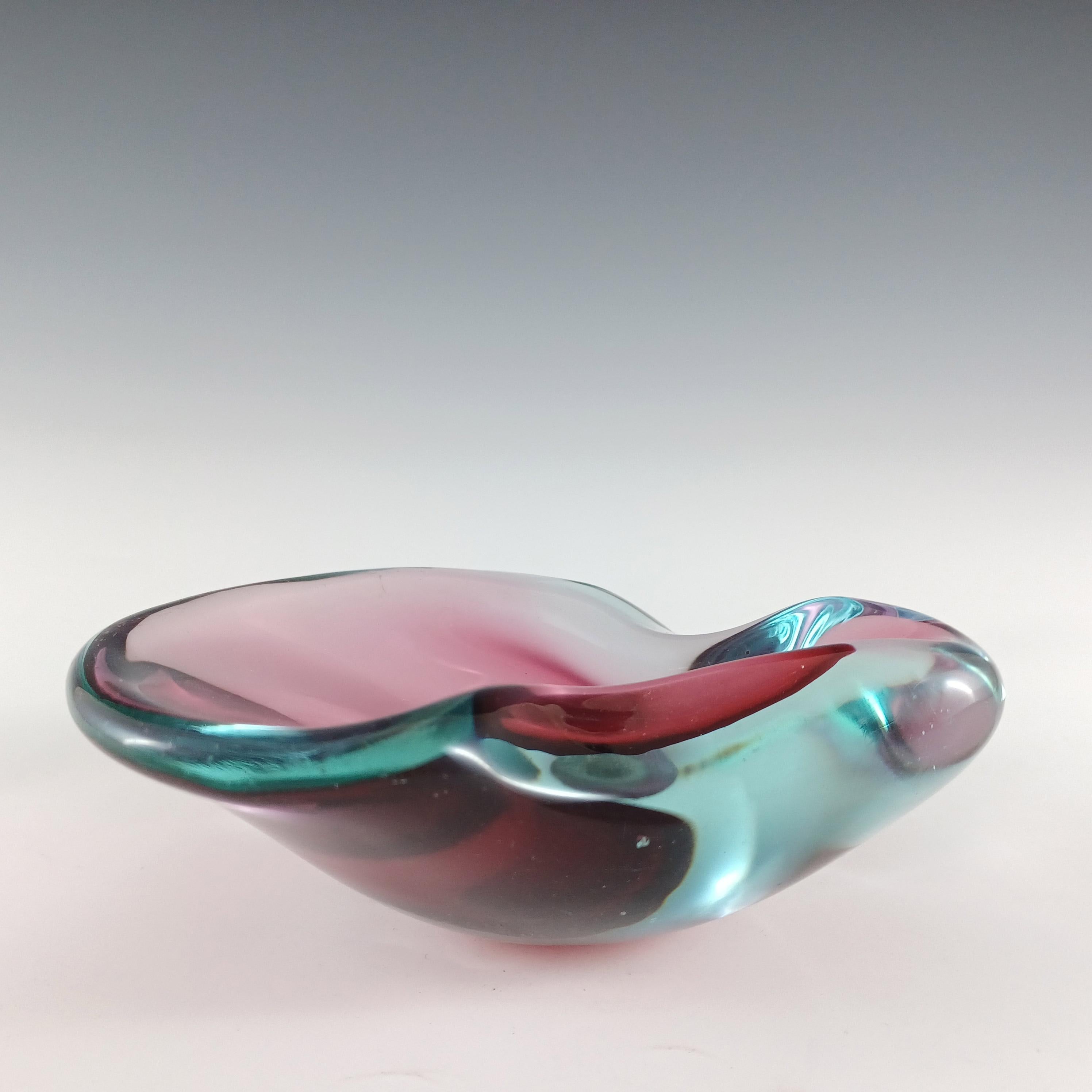 Italian Seguso Vetri d'Arte Murano Biomorphic Pink & Blue Glass Ashtray Bowl For Sale
