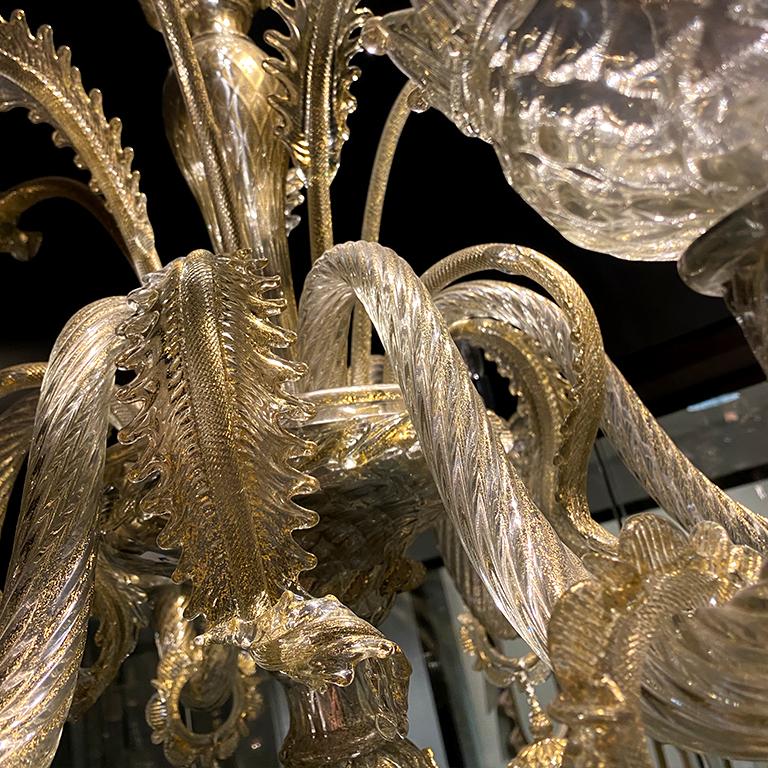 Hand-Crafted Seguso Vetri d'Arte Murano Glass Albireo Venetian Gray Gold Chandelier 6 Lights For Sale