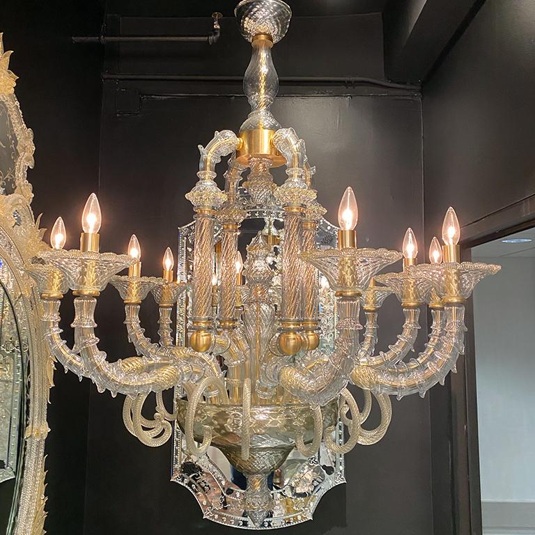 Museo Murano glass chandelier by Seguso Vetri d'Arte. Handmade, blown Murano glass chandelier inspired by the historic Rezzonico chandeliers hanging in the Murano Glass Museum in Venice, Italy. The chandelier's arms are created by many small pieces